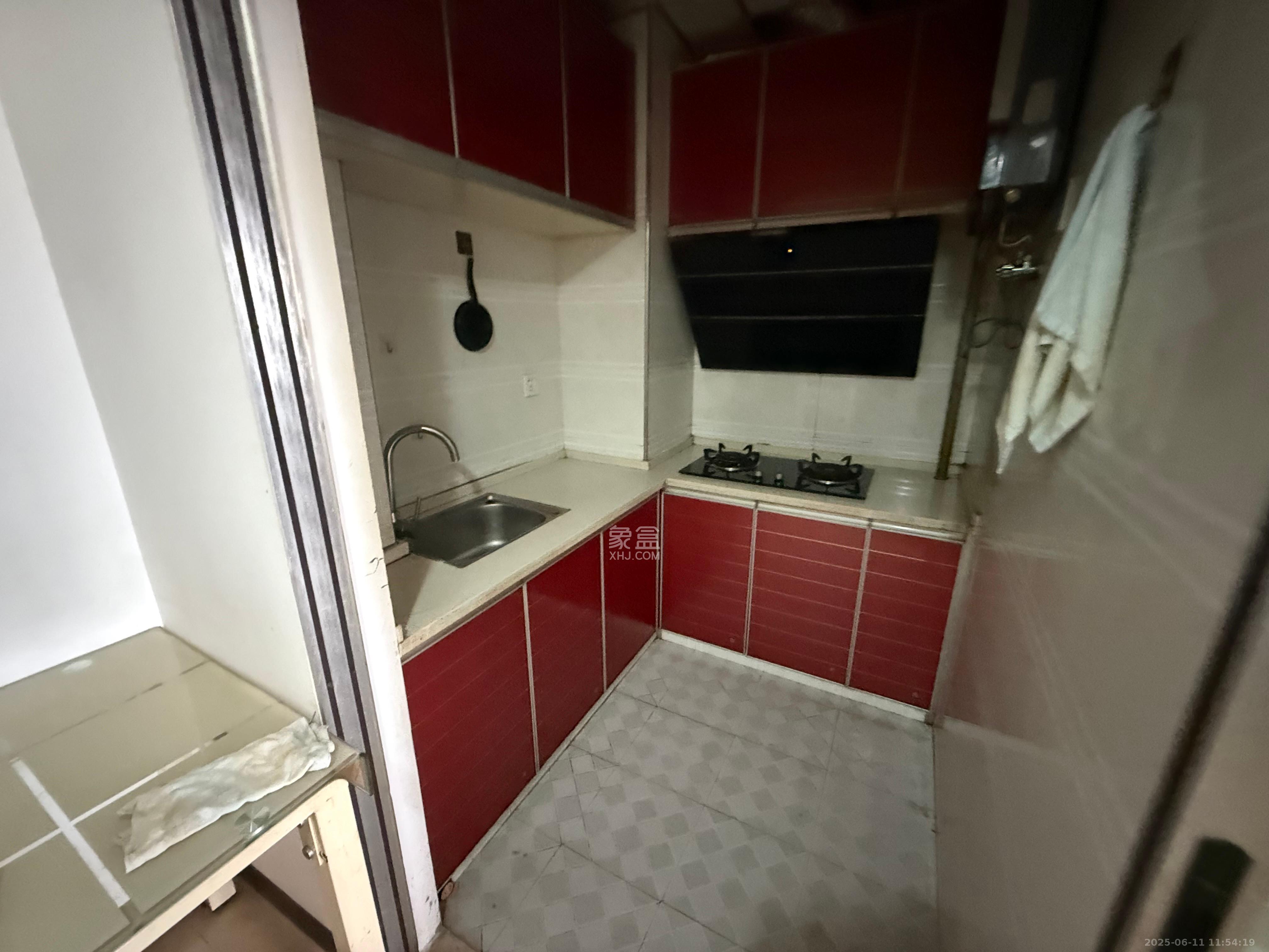 兴联小区 3室2厅2卫 1700.0元/月 兴联小区 3室2厅2卫 1700.0元/月室内图