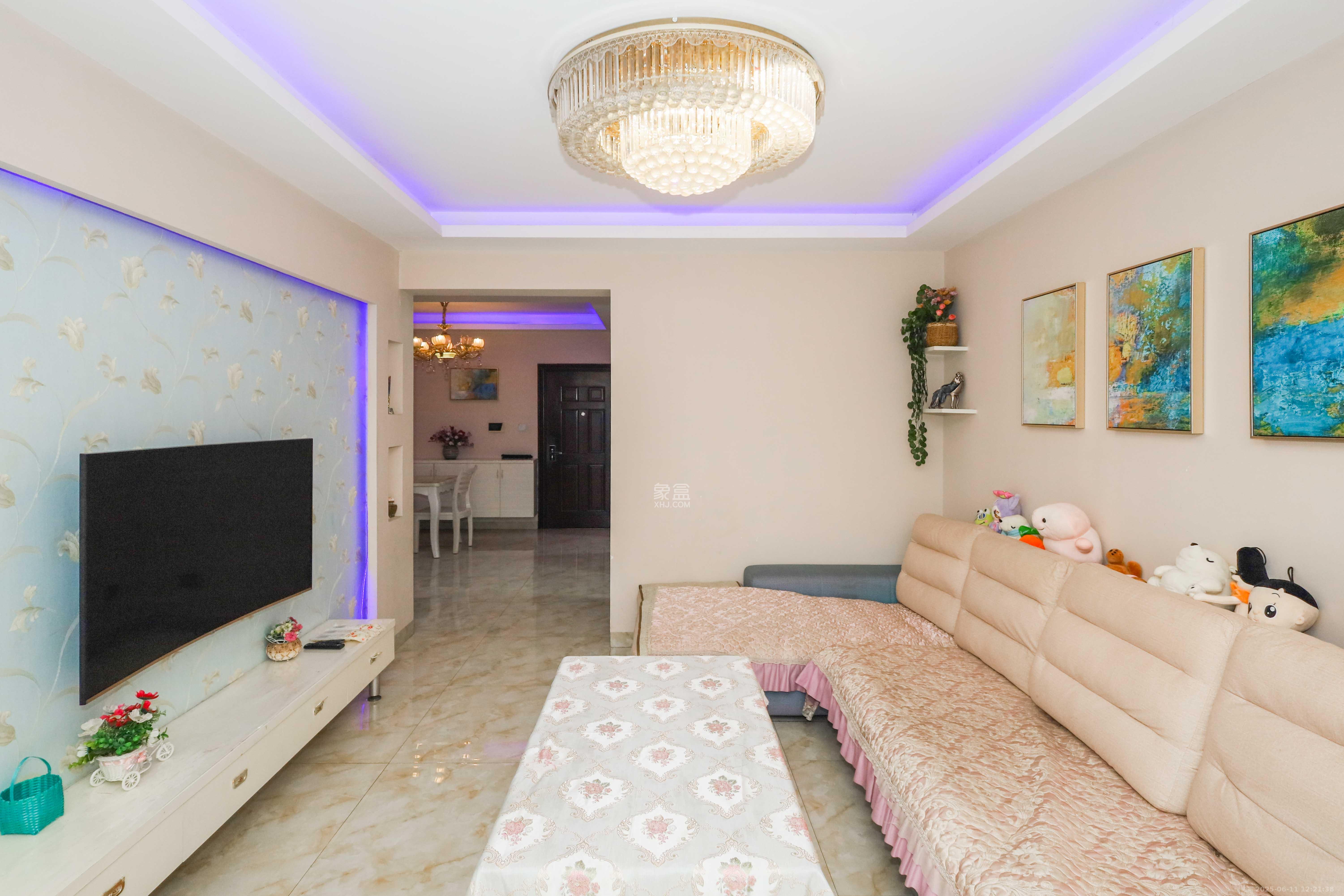 梅溪鑫苑名家  3室2厅1卫    99.8万 梅溪鑫苑名家  3室2厅1卫    99.8万客厅