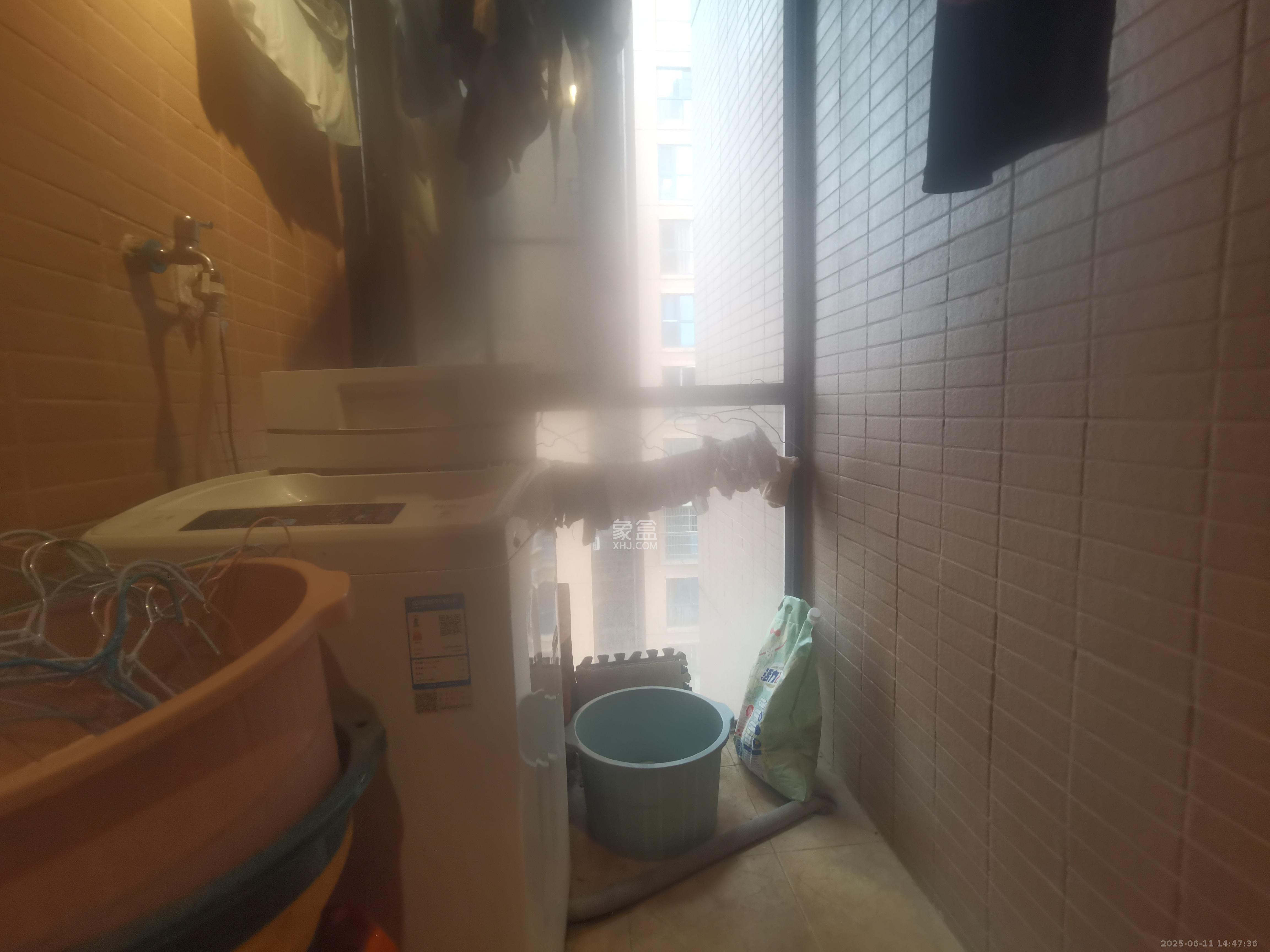 武广美誉 3室2厅1卫 2200.0元/月 武广美誉 3室2厅1卫 2200.0元/月室内图