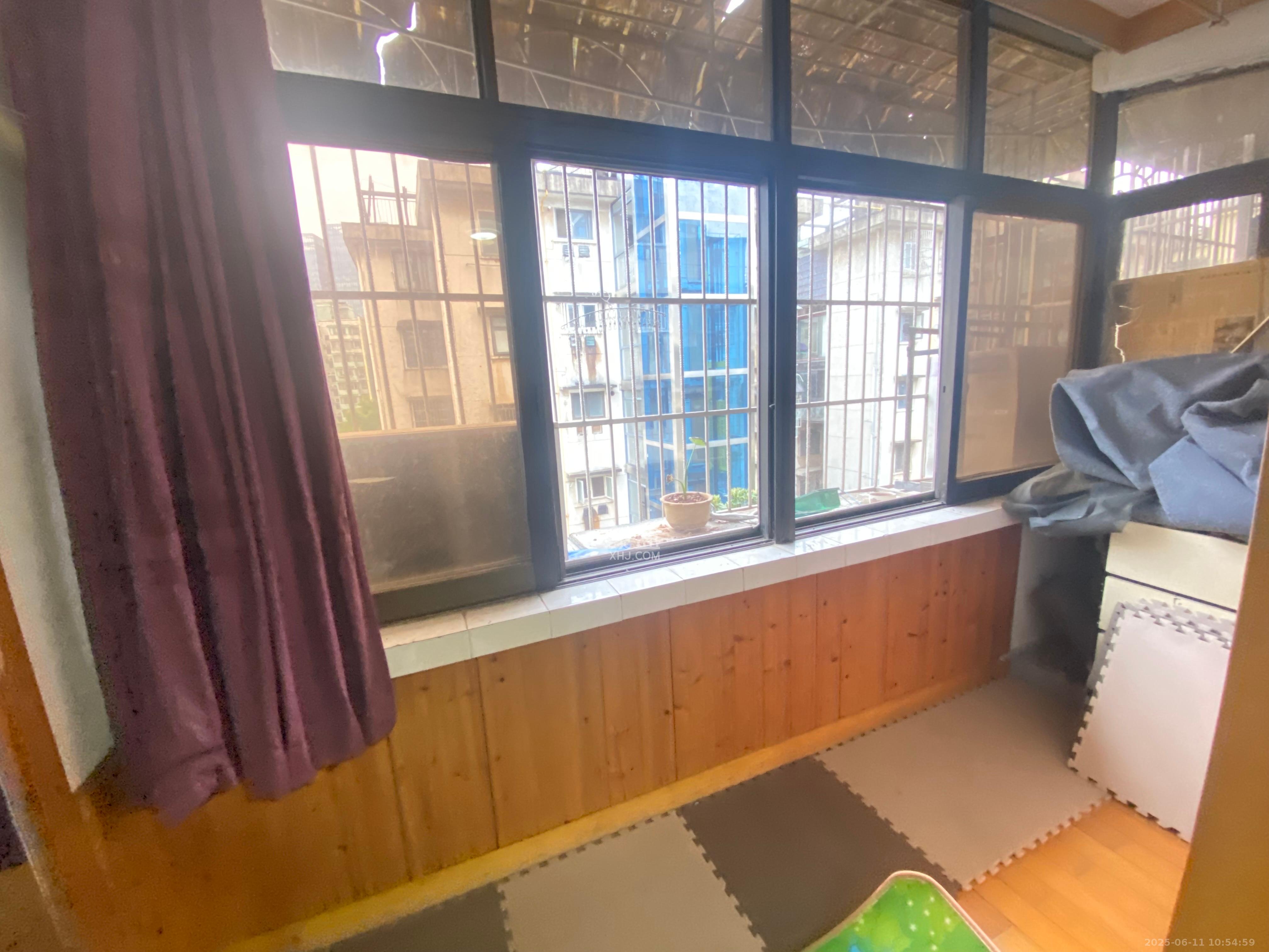 东塘电力院  2室1厅1卫   1300.00元/月室内图