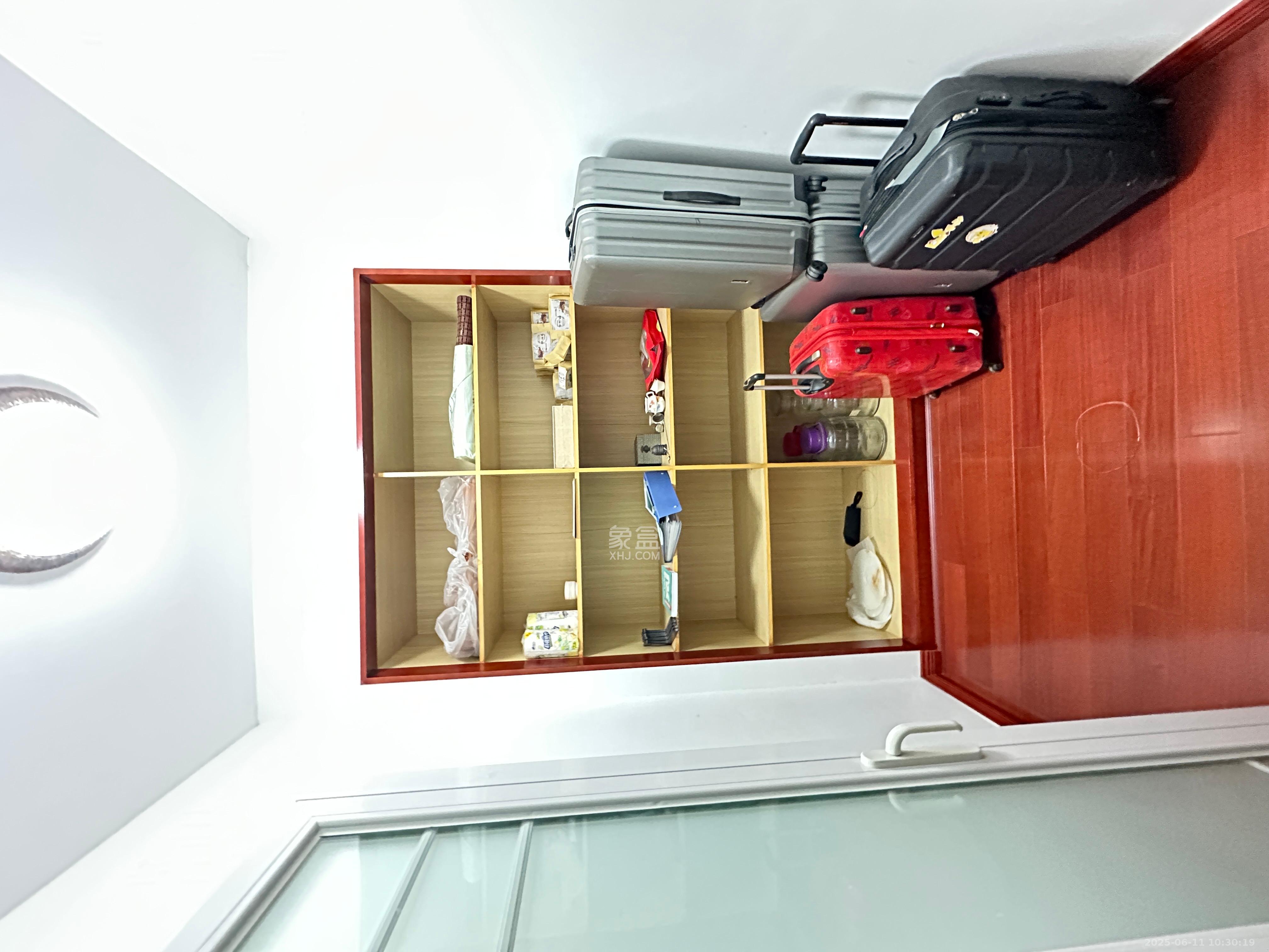 白沙湾嘉园 5室2厅2卫 6000.0元/月 白沙湾嘉园 5室2厅2卫 6000.0元/月室内图