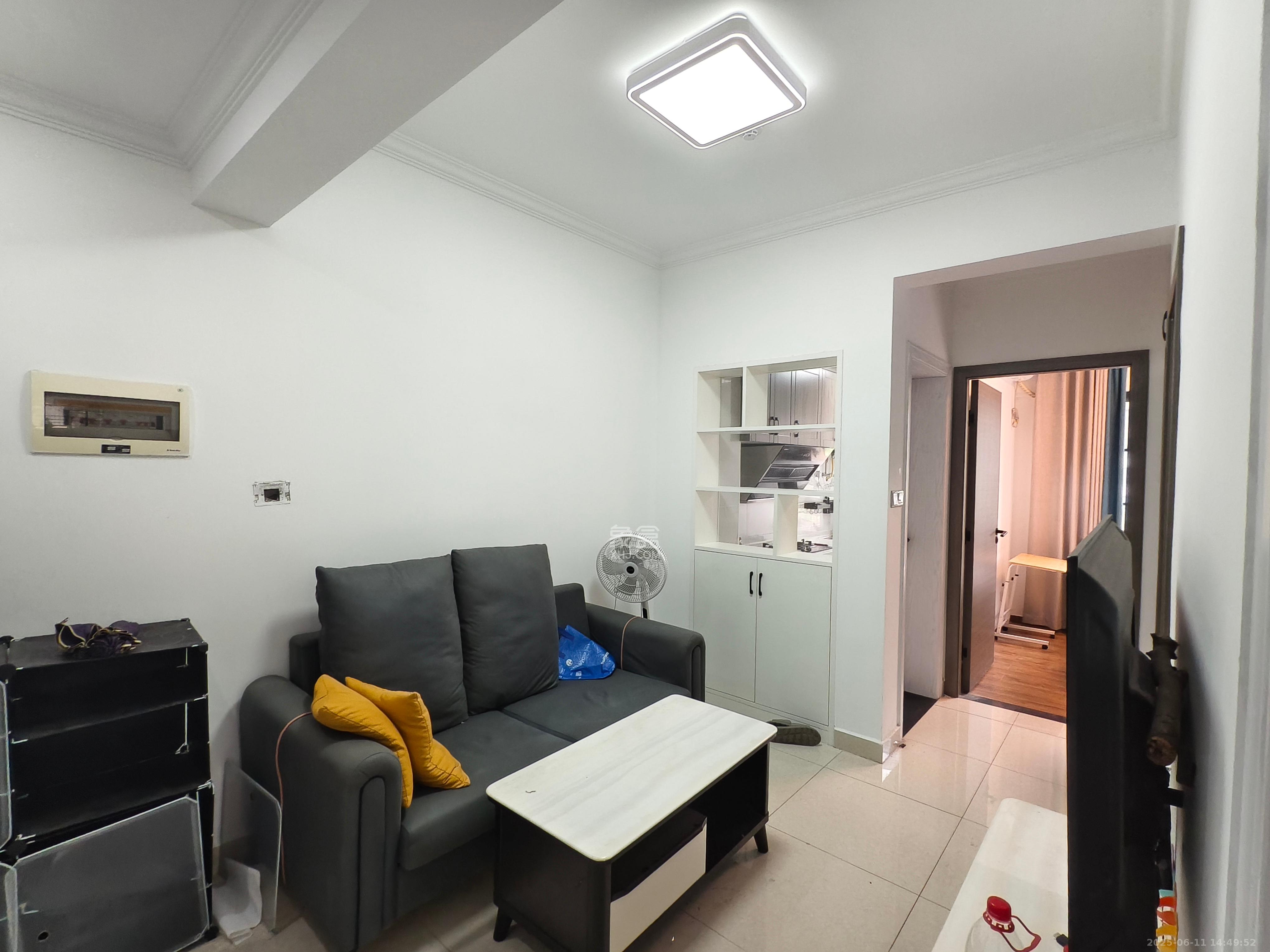 君康家园(梅溪湖七喜街)  2室2厅1卫    2300.0元/月 君康家园(梅溪湖七喜街)  2室2厅1卫    2300.0元/月室内图