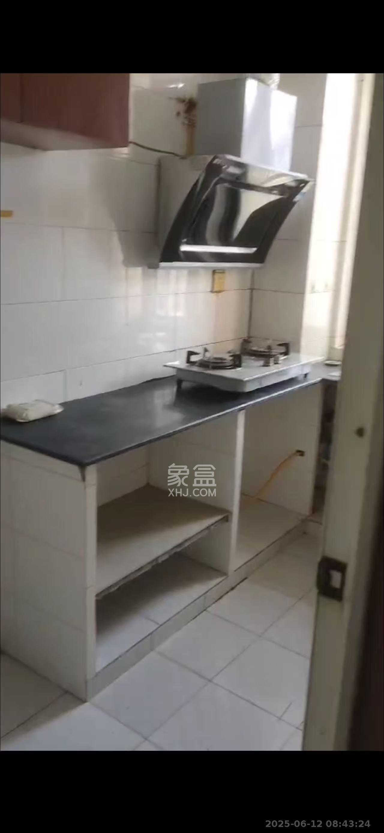 颐美沁园  2室1厅1卫   1800.00元/月室内图