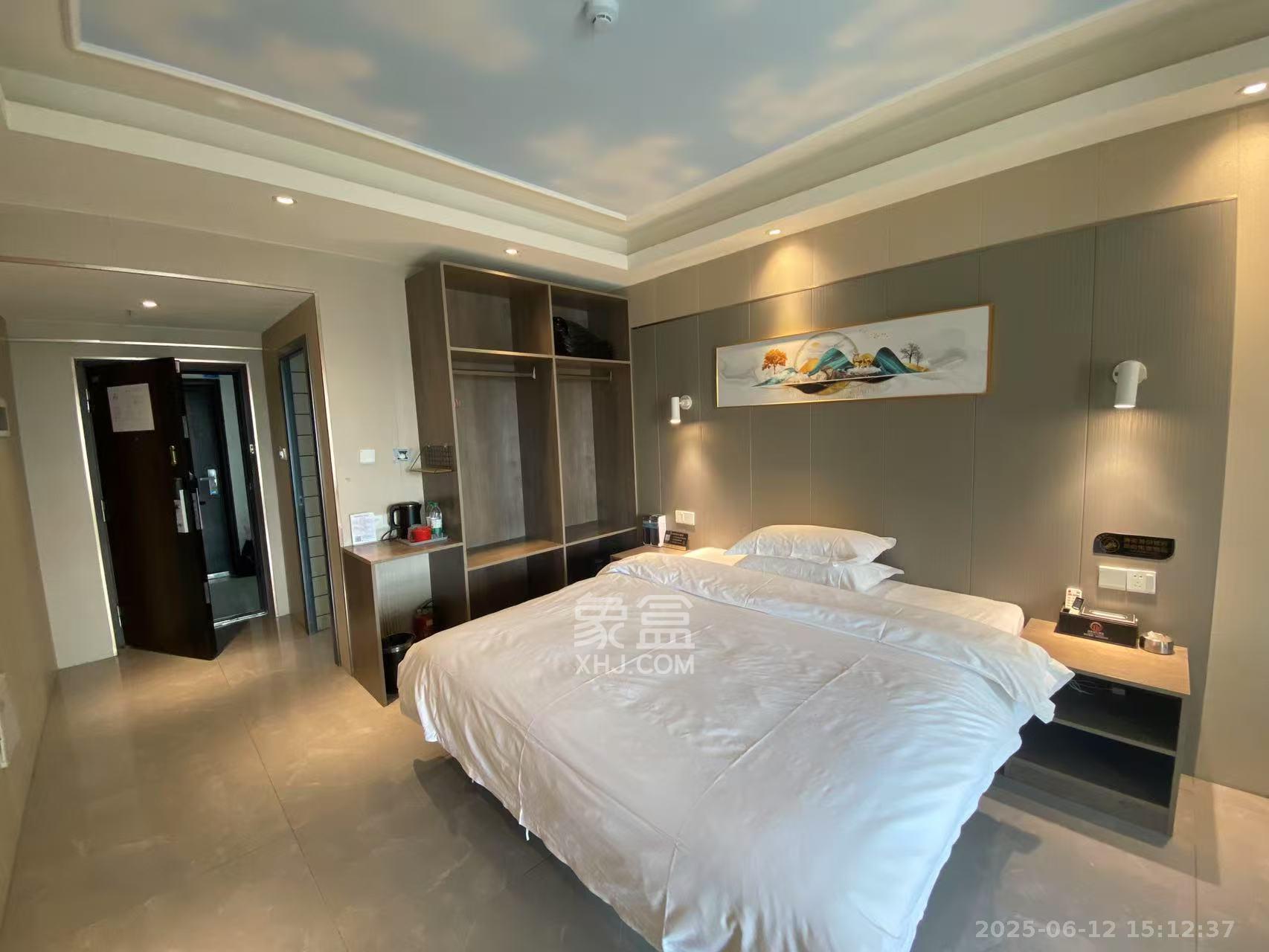 国泰九龙湾 1室1厅1卫 1500.0元/月 国泰九龙湾 1室1厅1卫 1500.0元/月室内图