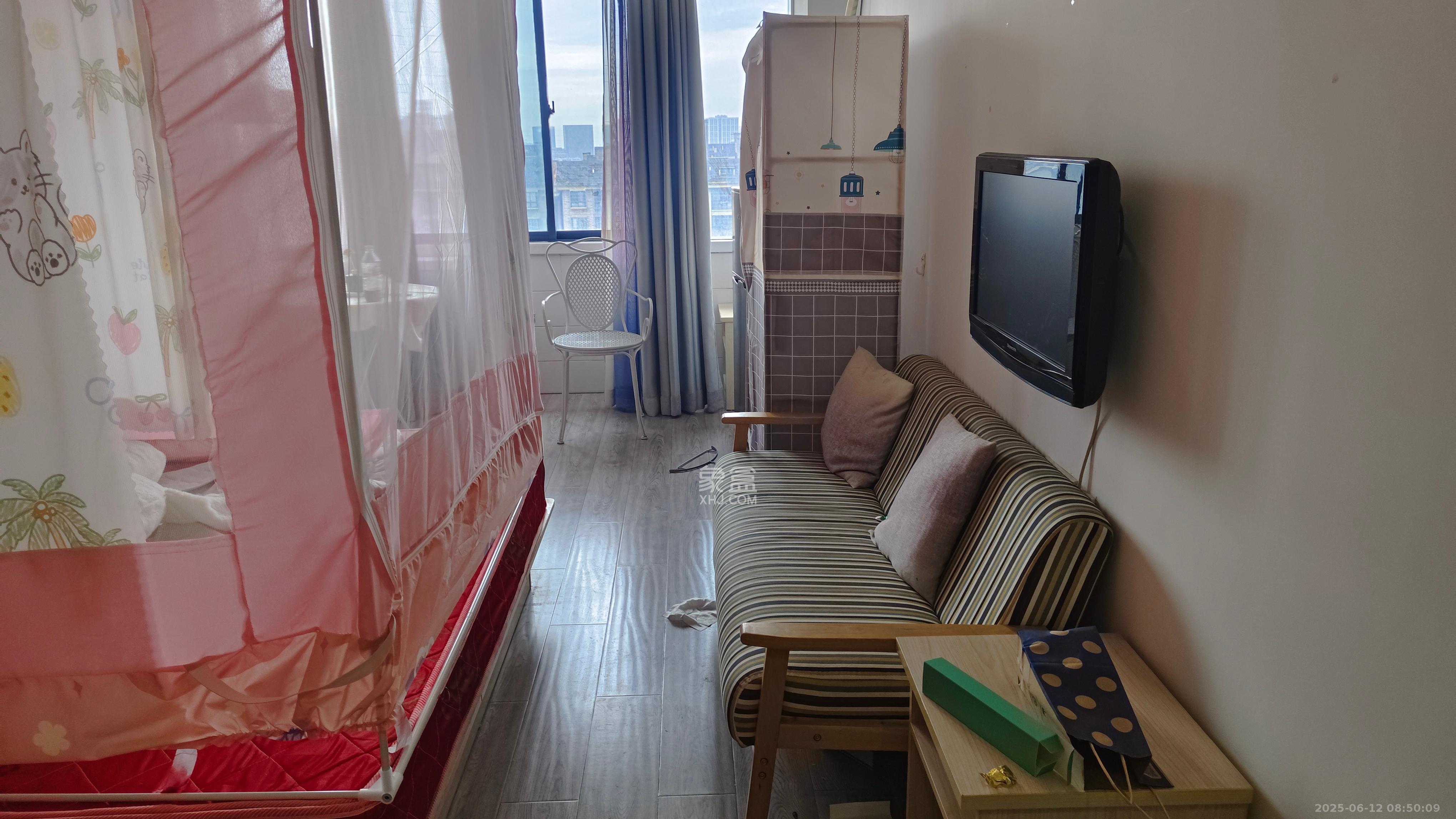 佐佑大厦  1室1厅1卫   900.00元/月室内图1