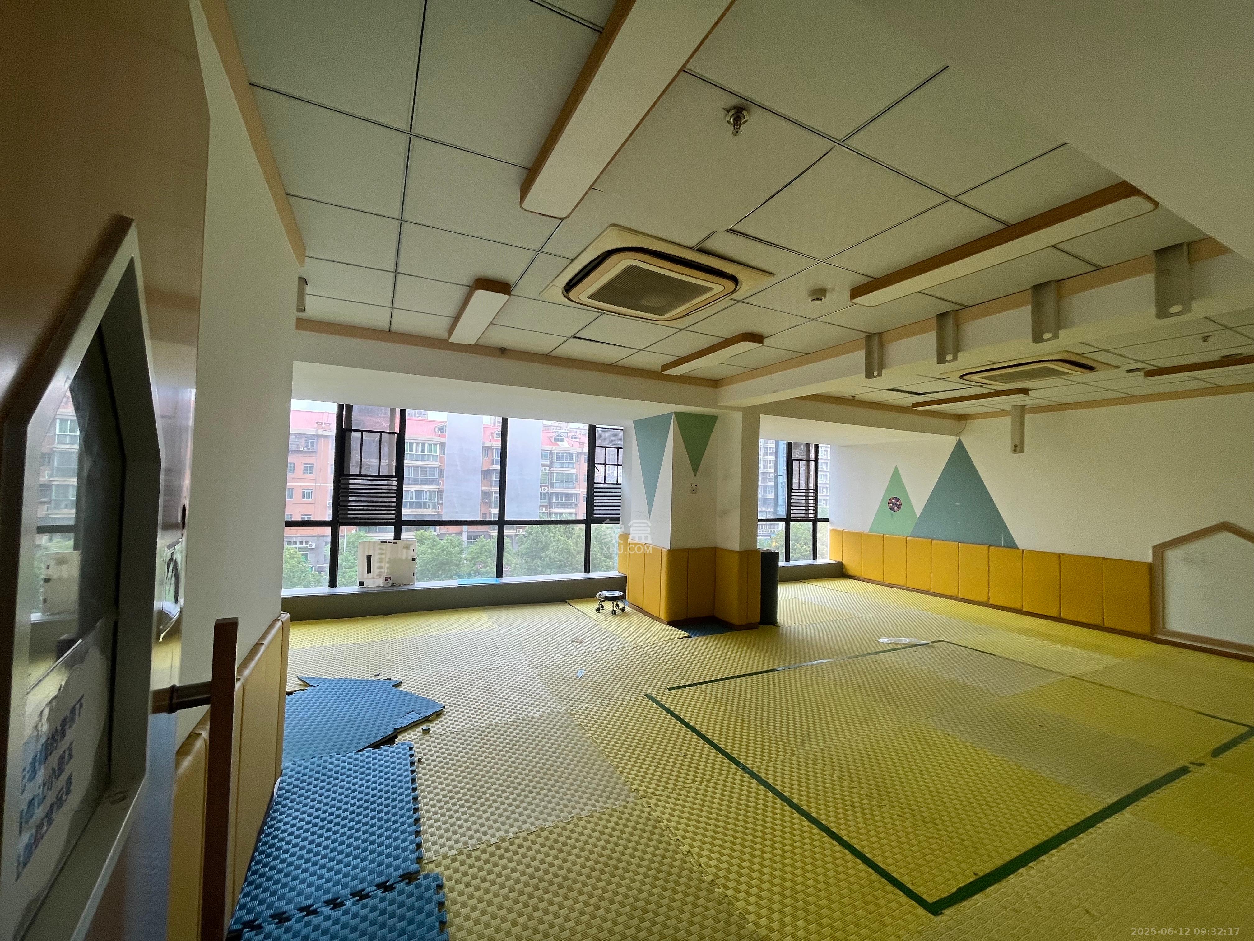 博林金谷  1室1厅1卫   38000.00元/月室内图