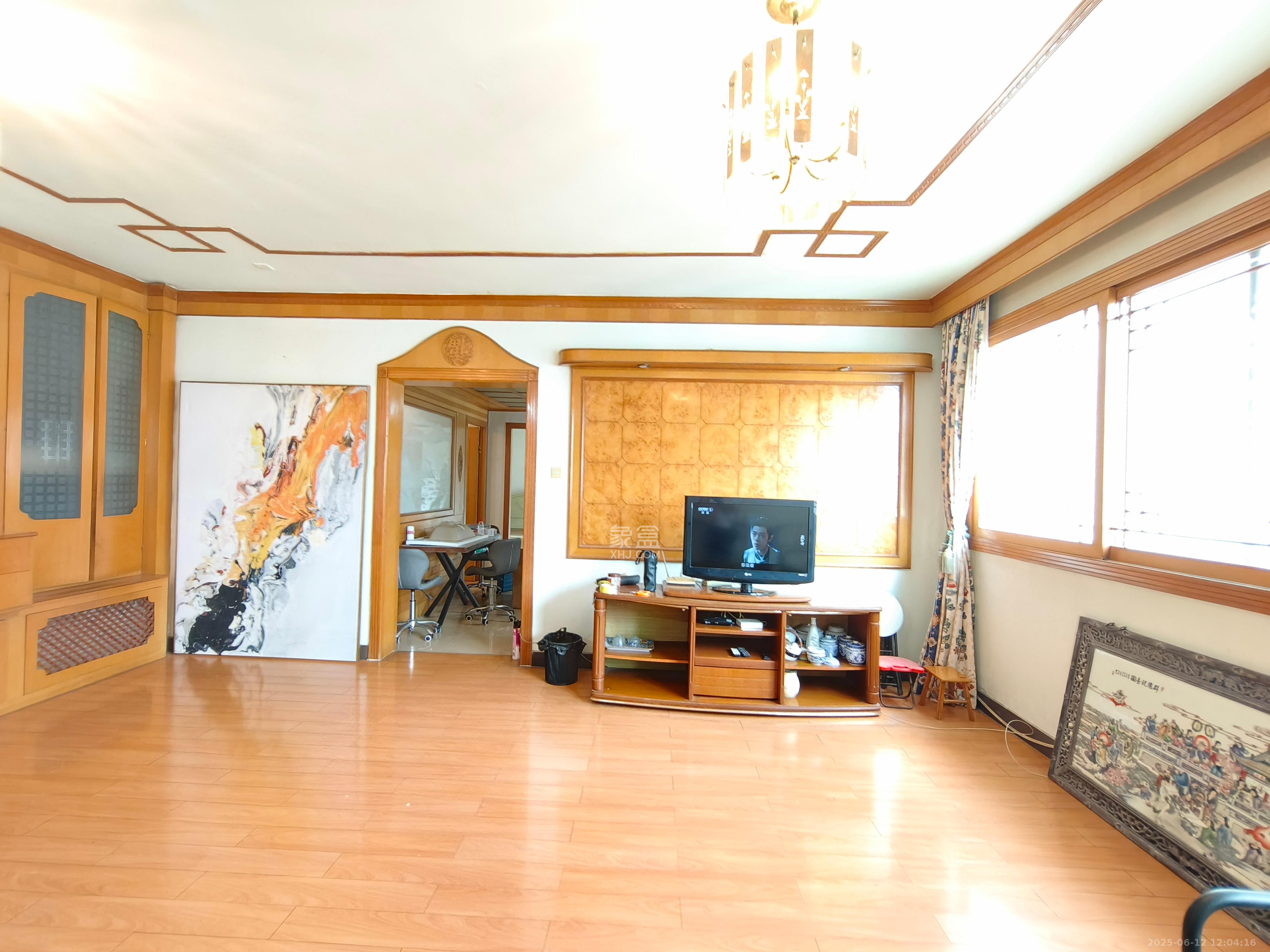 湖南日报宿舍  3室2厅1卫   2800.00元/月室内图