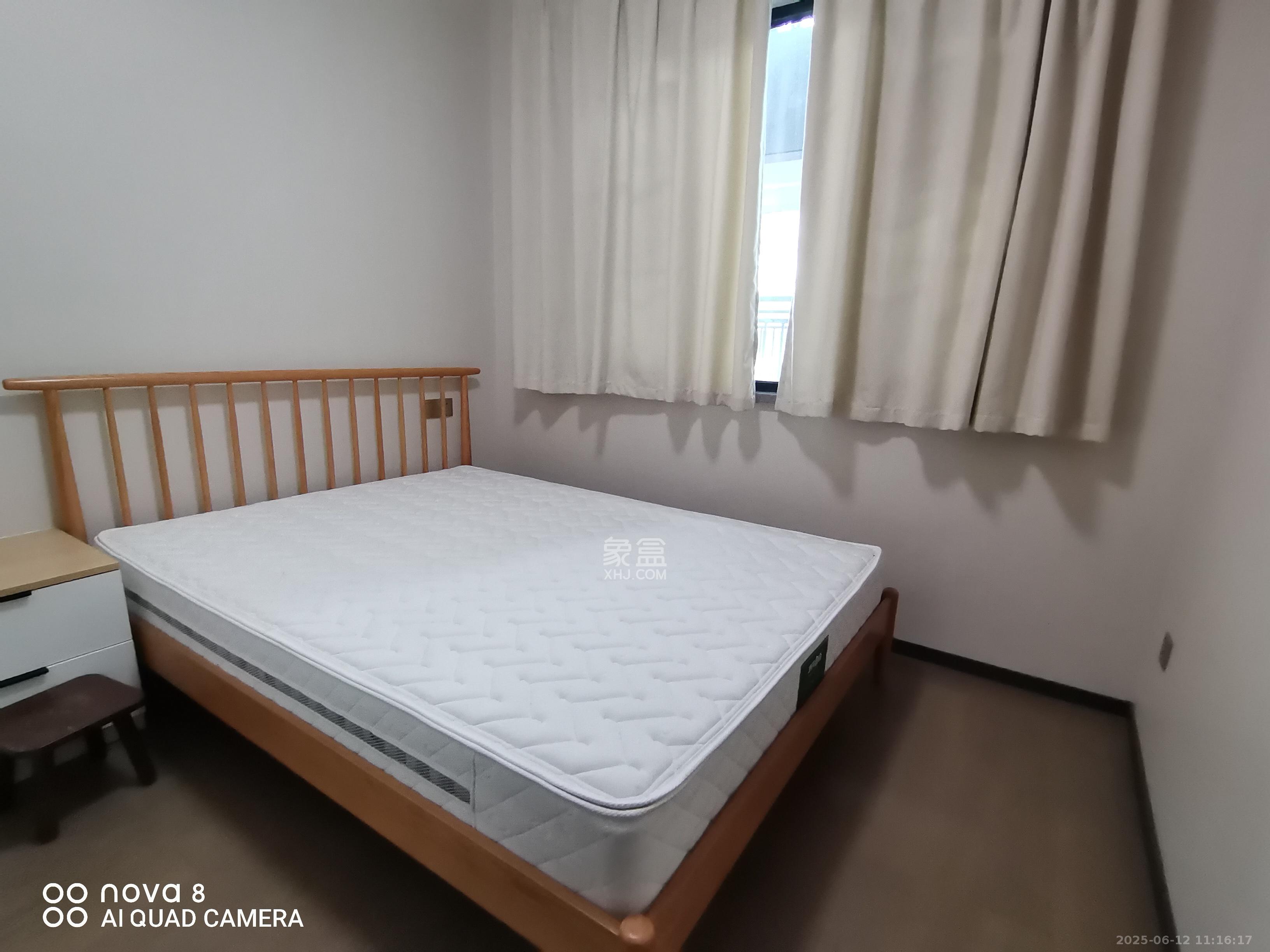中海阅麓山一期  1室0厅0卫   3600.00元/月室内图