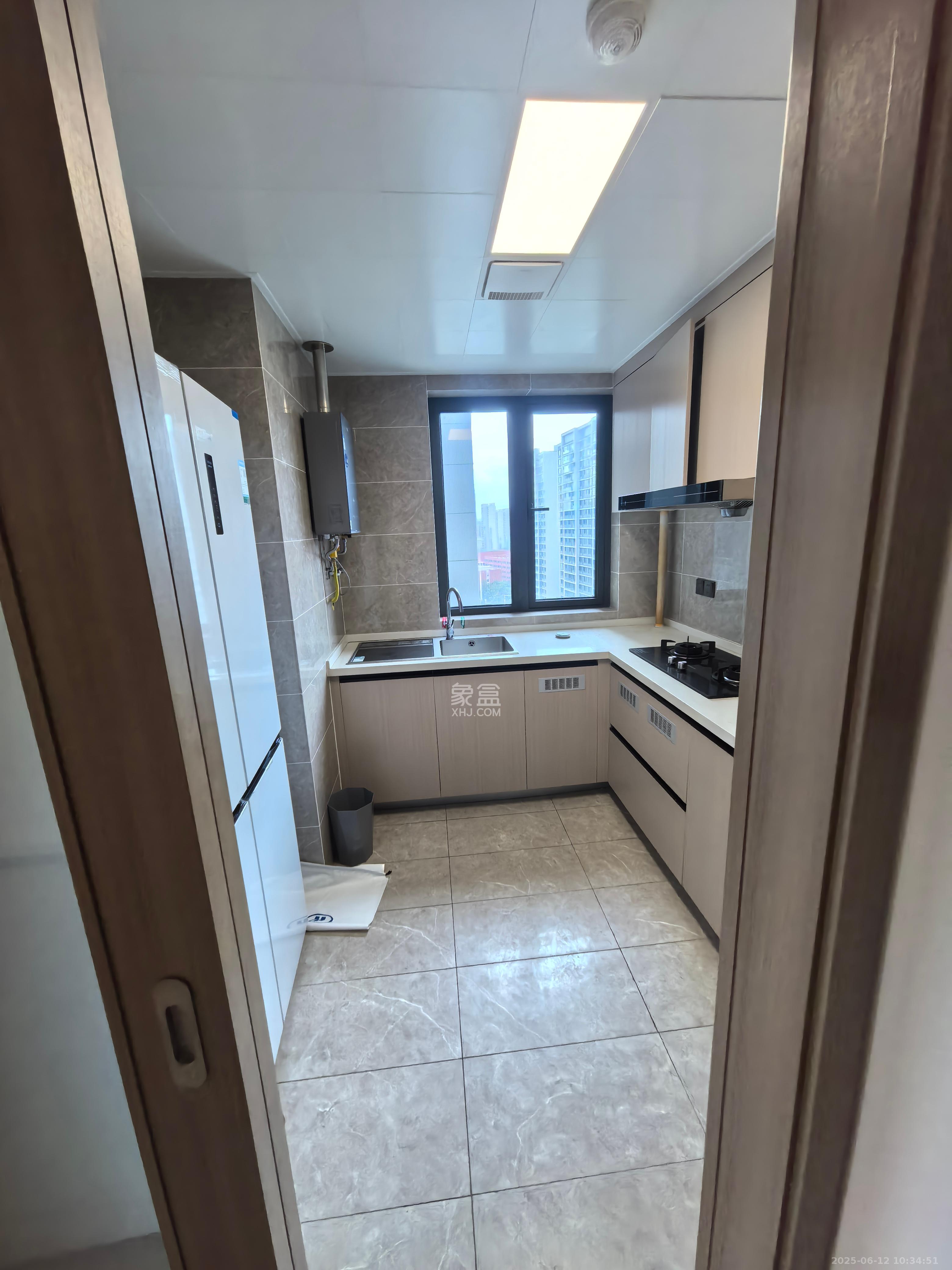 华润凯旋门一期 3室2厅2卫 3400.0元/月 华润凯旋门一期 3室2厅2卫 3400.0元/月室内图