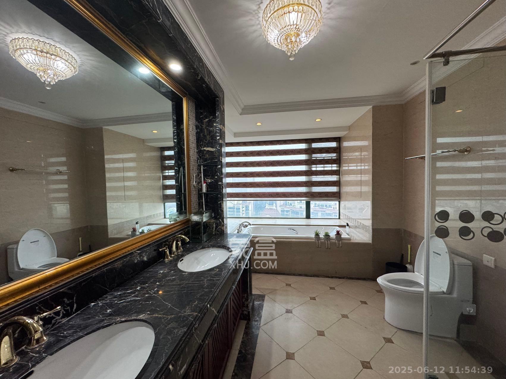 恒大雅苑 4室2厅3卫 6000.0元/月 恒大雅苑 4室2厅3卫 6000.0元/月室内图