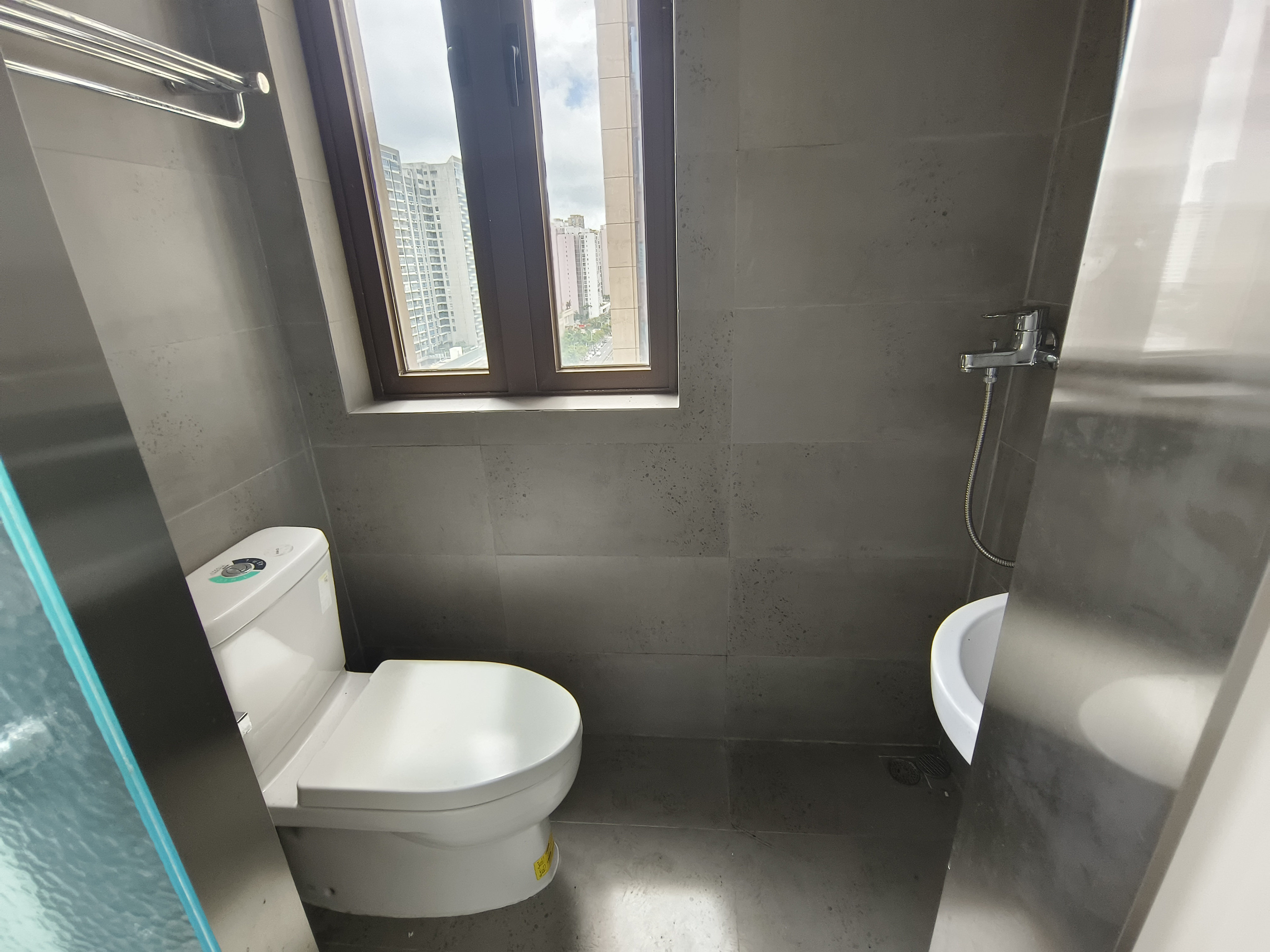 海航豪庭北苑 5室2厅2卫 7800.0元/月 海航豪庭北苑 5室2厅2卫 7800.0元/月室内图