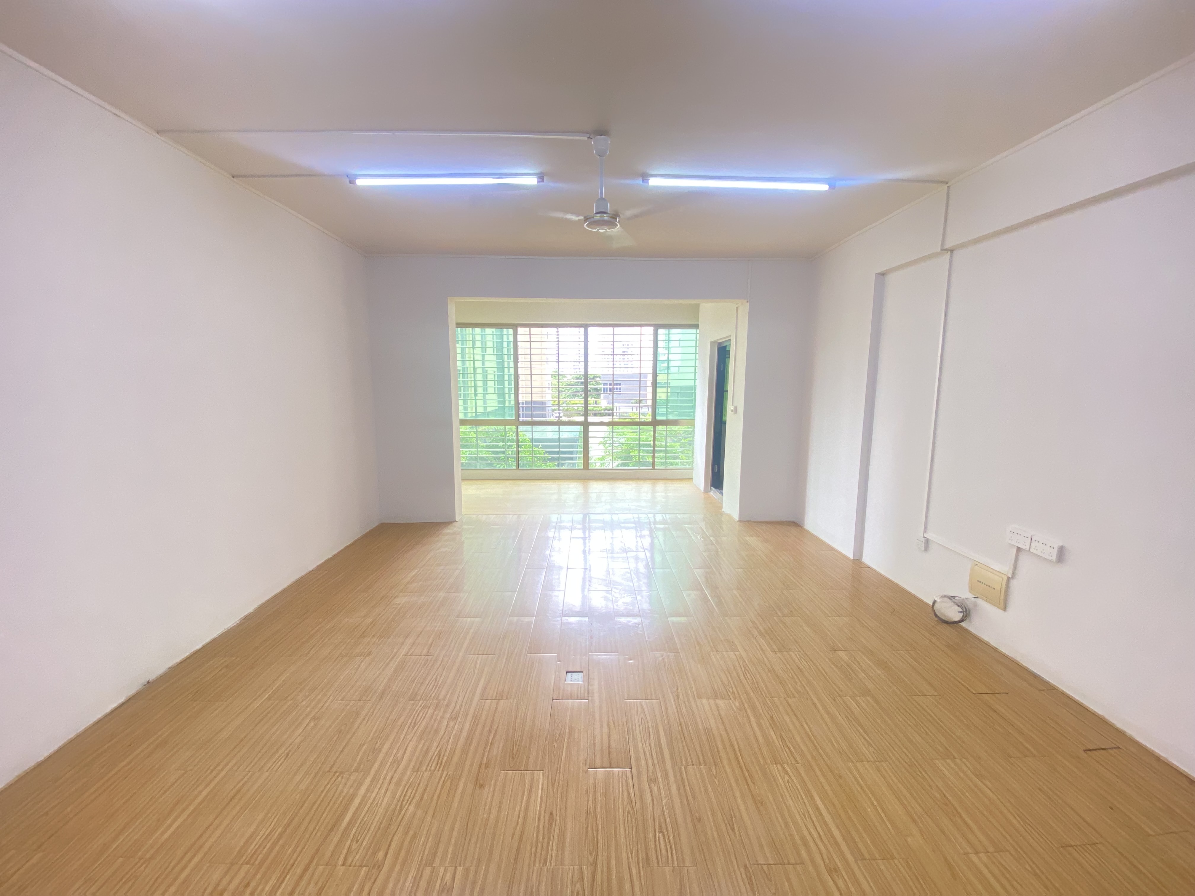 迎宾嘉园  3室2厅2卫   164.00万