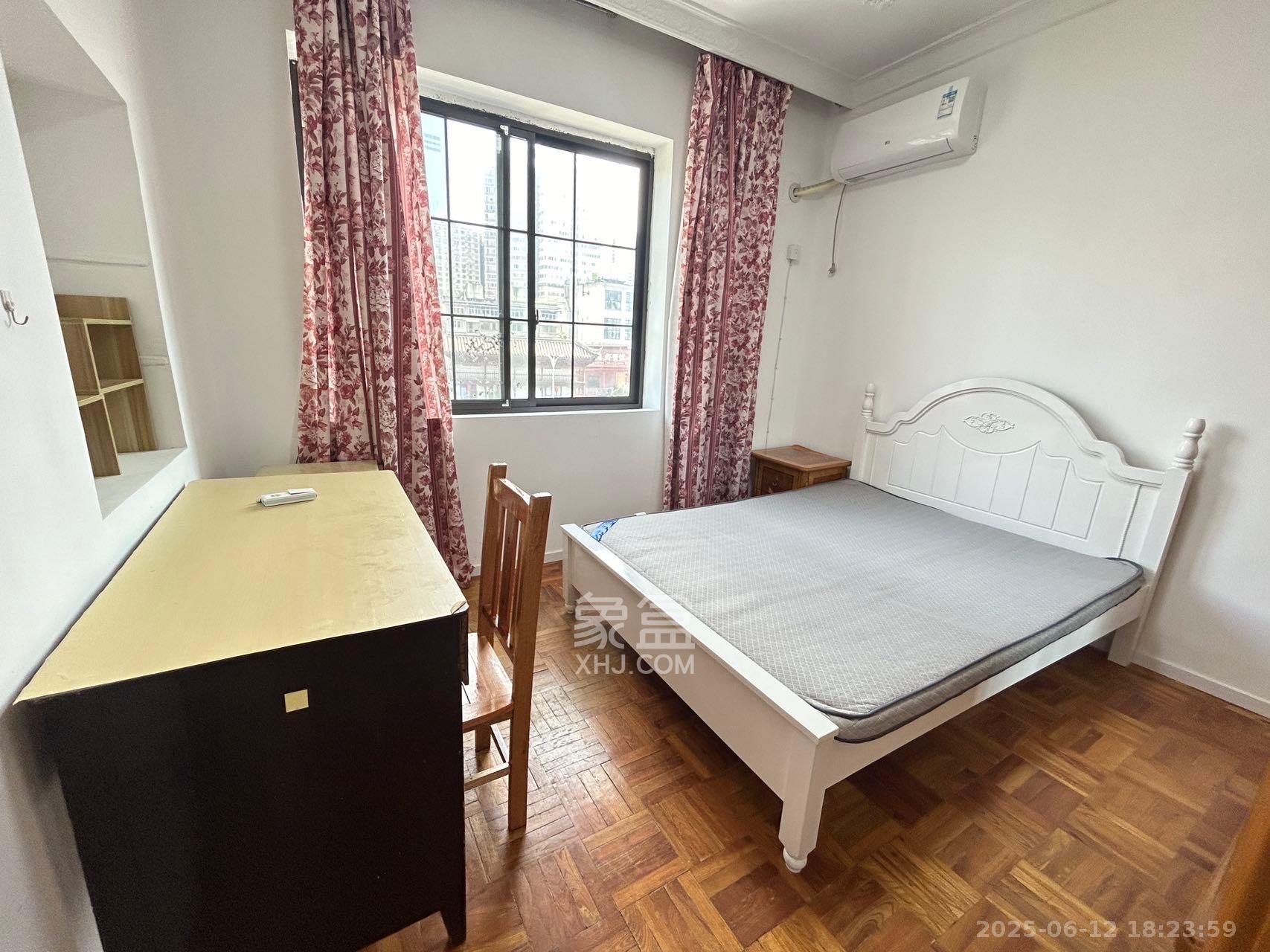 湖南省科技报社大院  3室1厅1卫    2300.0元/月 湖南省科技报社大院  3室1厅1卫    2300.0元/月室内图