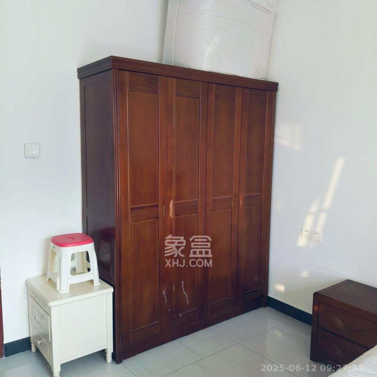 金霞湘绣园  1室0厅0卫    900.0元/月 金霞湘绣园  1室0厅0卫    900.0元/月室内图