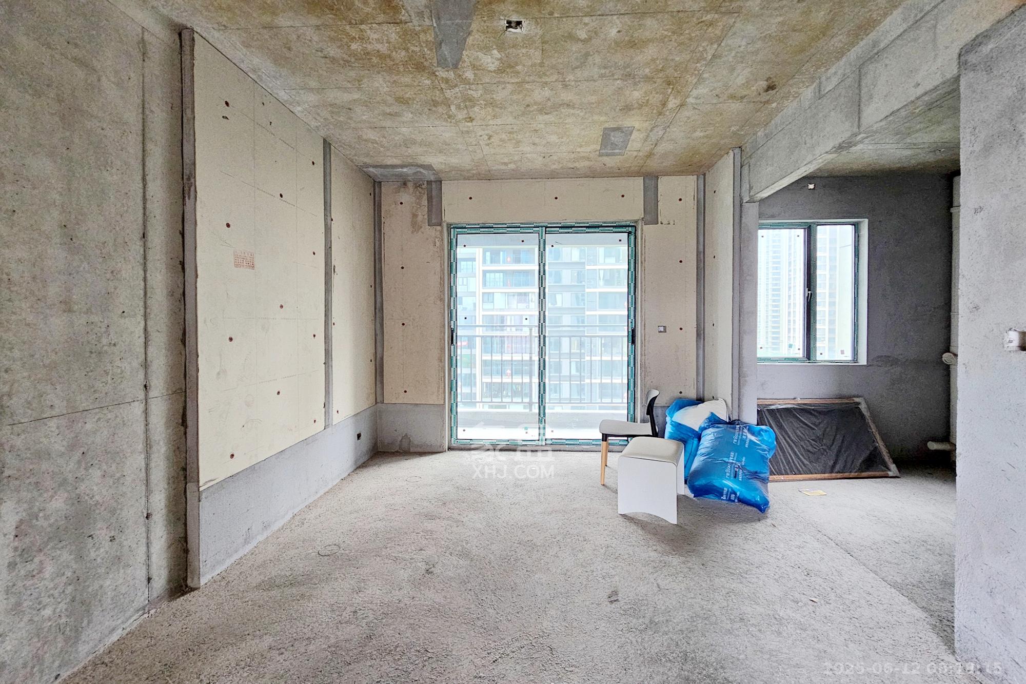 润和星河玥 4室2厅2卫 1400.0元/月 润和星河玥 4室2厅2卫 1400.0元/月室内图