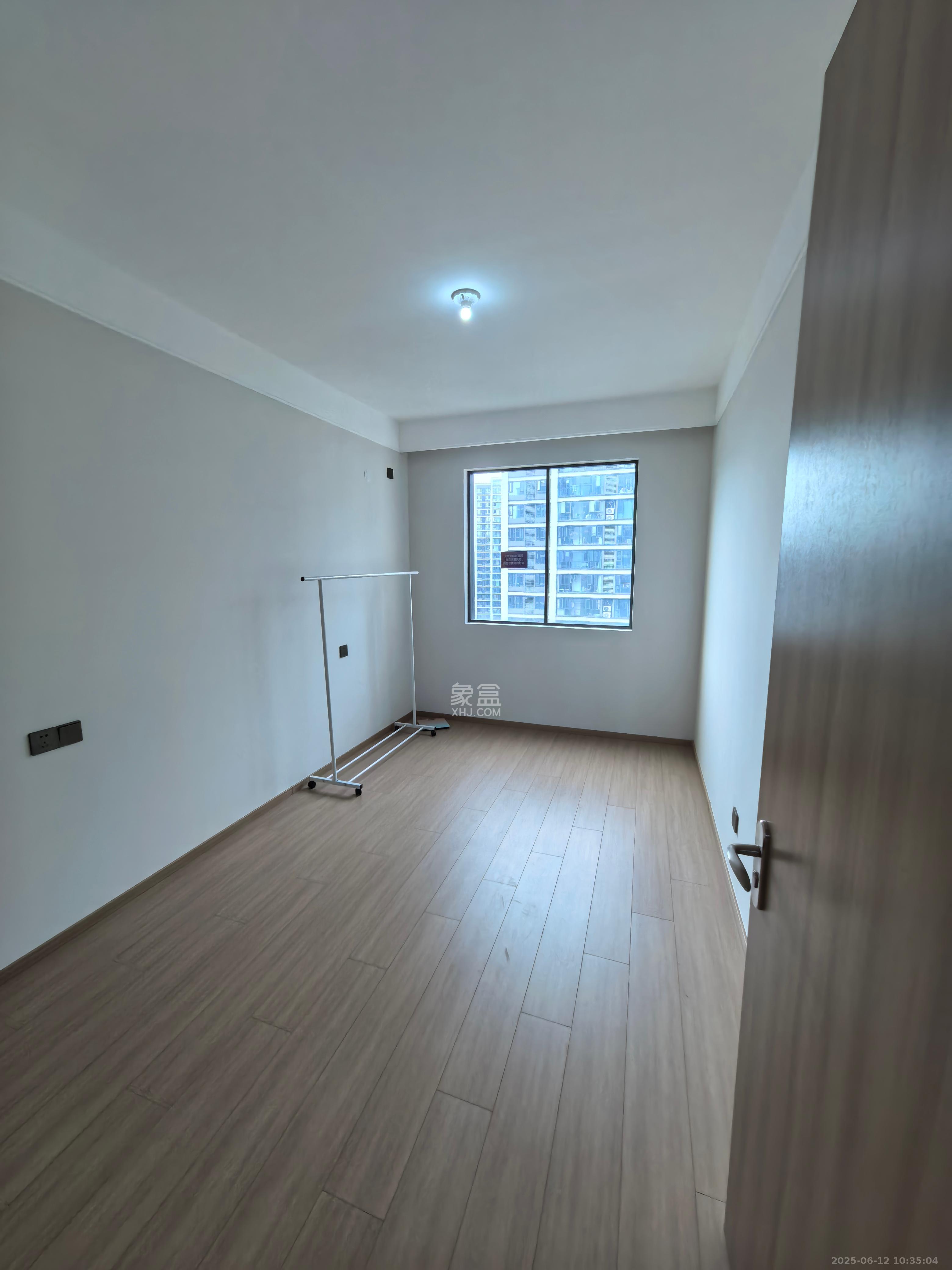 华润凯旋门一期 3室2厅2卫 3400.0元/月 华润凯旋门一期 3室2厅2卫 3400.0元/月室内图