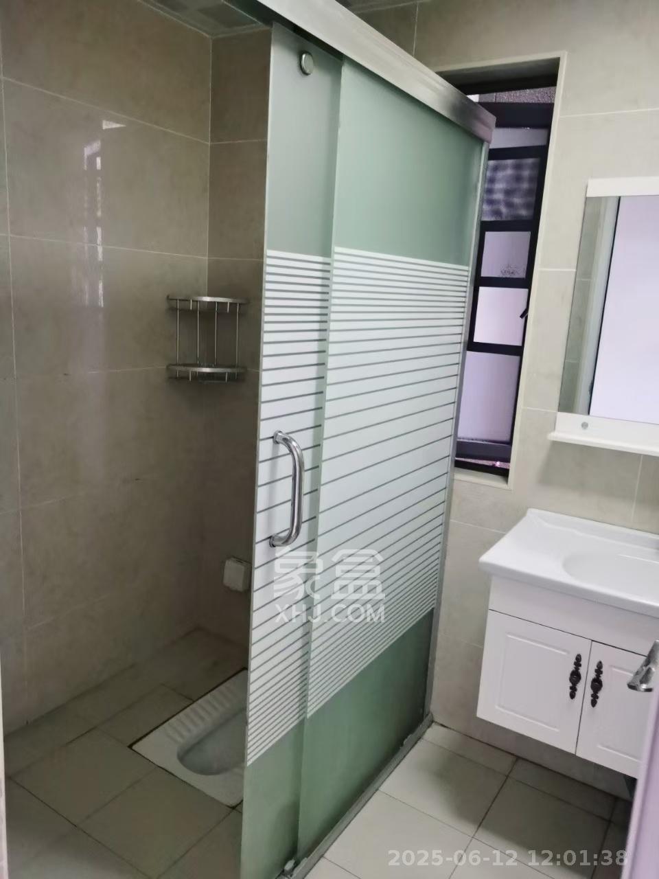 金茂梅溪湖  4室2厅2卫   4000.00元/月室内图