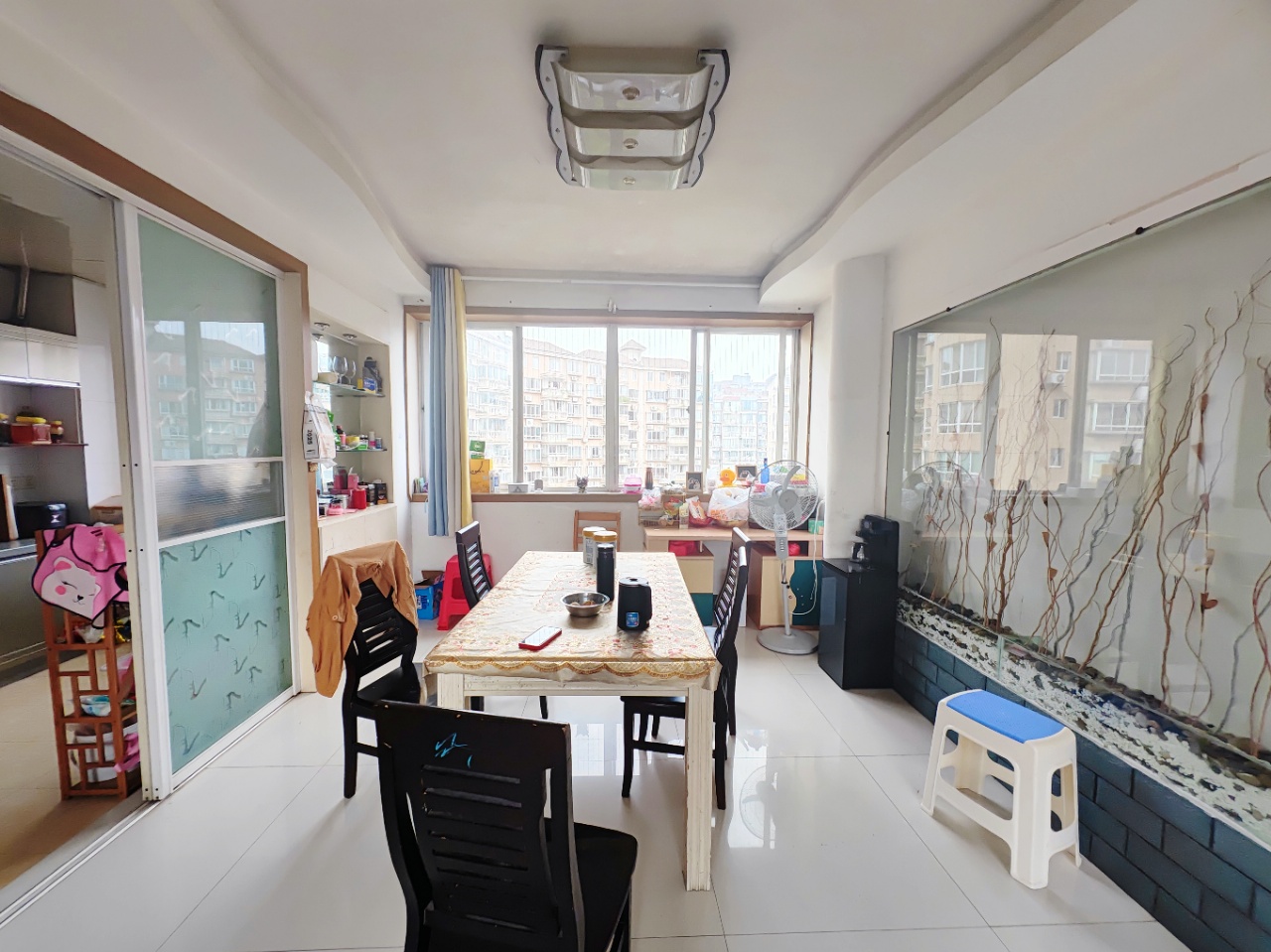 湘银二期世纪花园 7室2厅3卫 89.8万 湘银二期世纪花园 7室2厅3卫 89.8万室内图