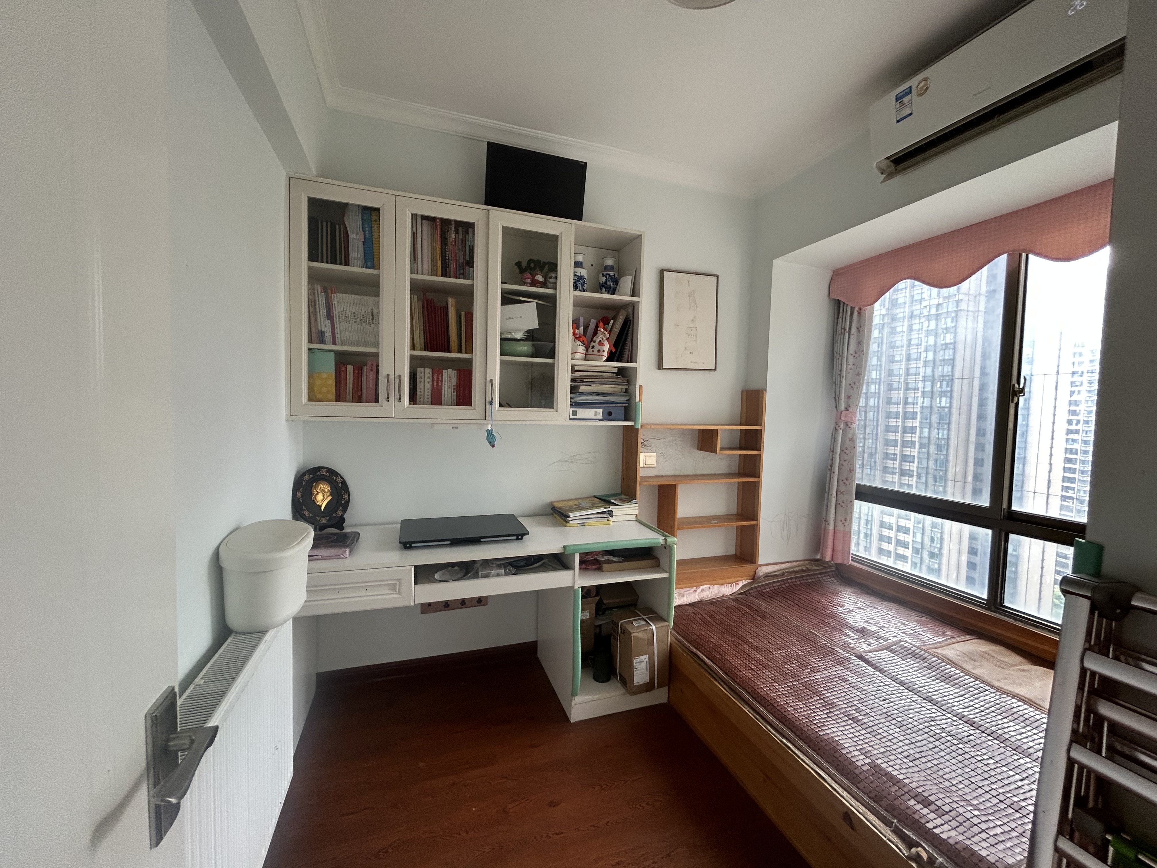 奥园养生城 3室2厅2卫 70.0万 奥园养生城 3室2厅2卫 70.0万室内图