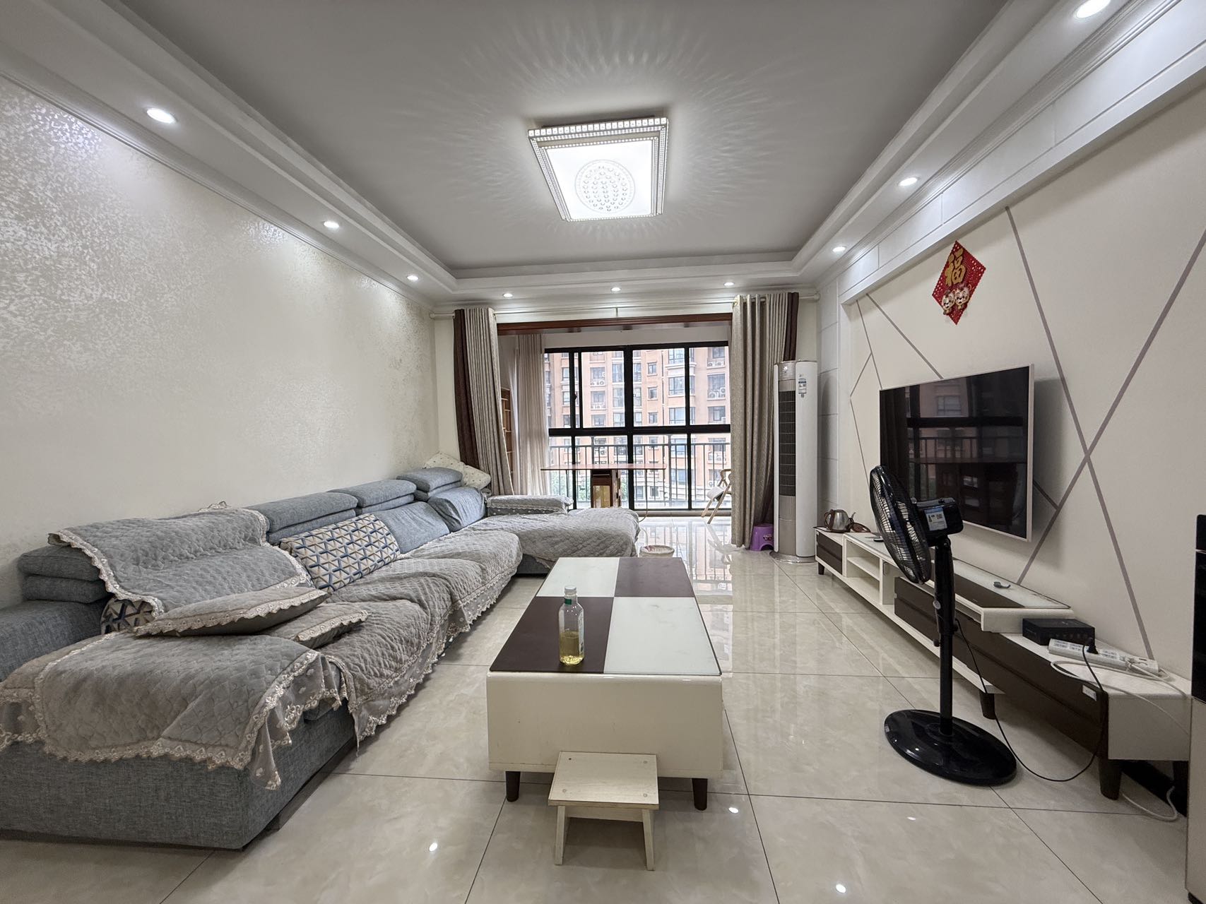 康桥美郡 3室2厅2卫 75.0万 康桥美郡 3室2厅2卫 75.0万室内图