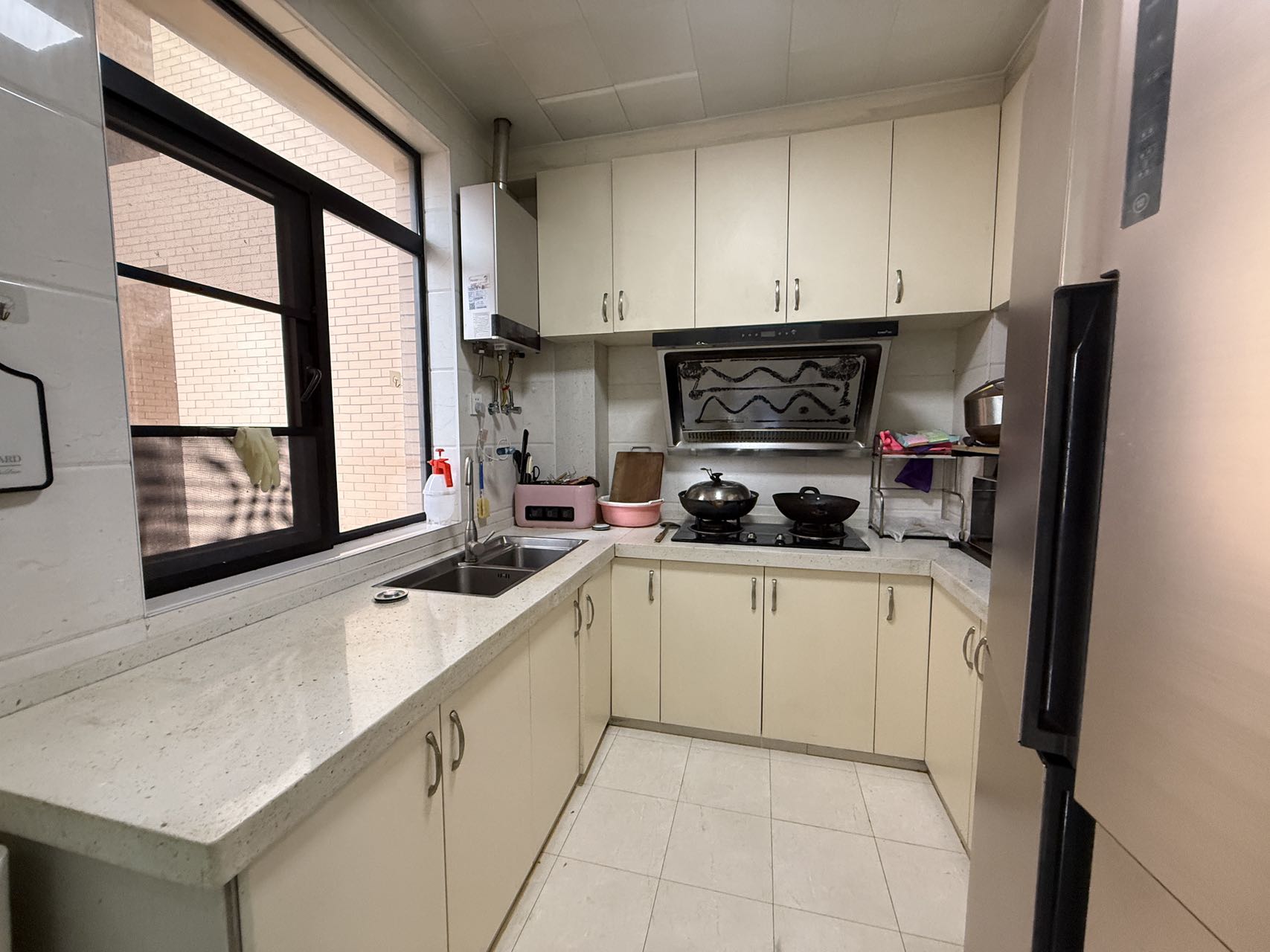 康桥美郡 3室2厅2卫 75.0万 康桥美郡 3室2厅2卫 75.0万室内图