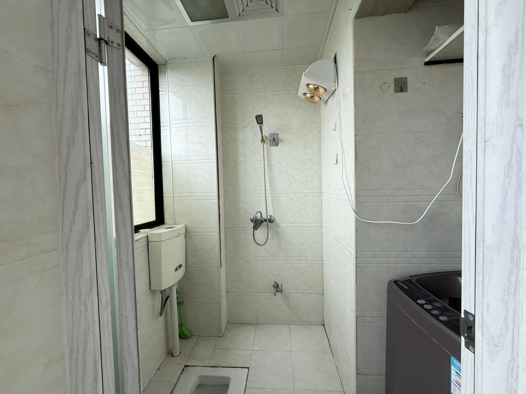 龙腾国际 1室1厅1卫 23.8万 龙腾国际 1室1厅1卫 23.8万室内图