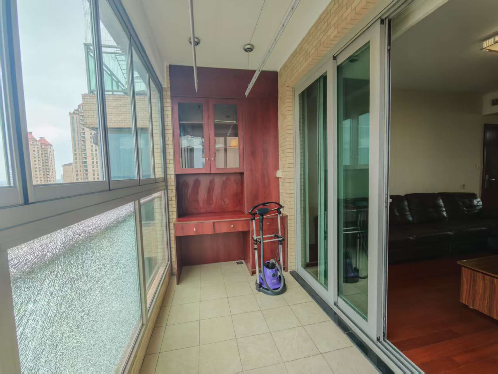 晋合湘水湾一期 3室2厅2卫 81.9万 晋合湘水湾一期 3室2厅2卫 81.9万室内图