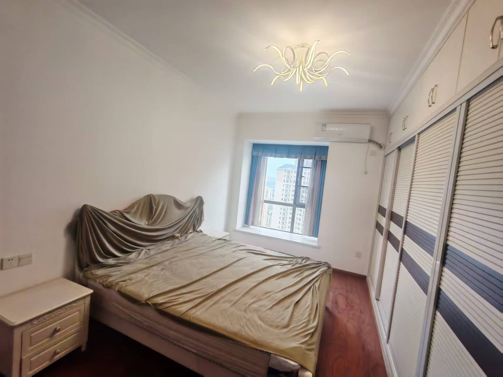 奥园广场 3室2厅1卫 61.8万 奥园广场 3室2厅1卫 61.8万室内图