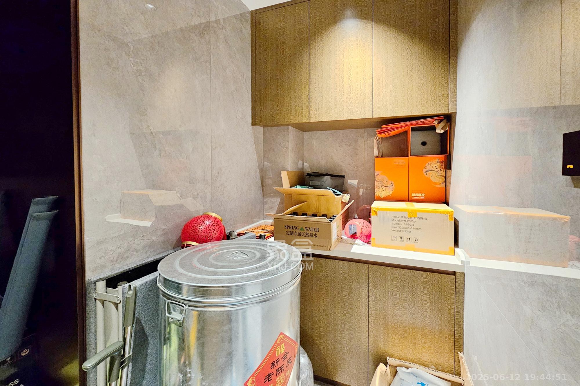 运达中央广场三期  1室0厅0卫   790.00万其他
