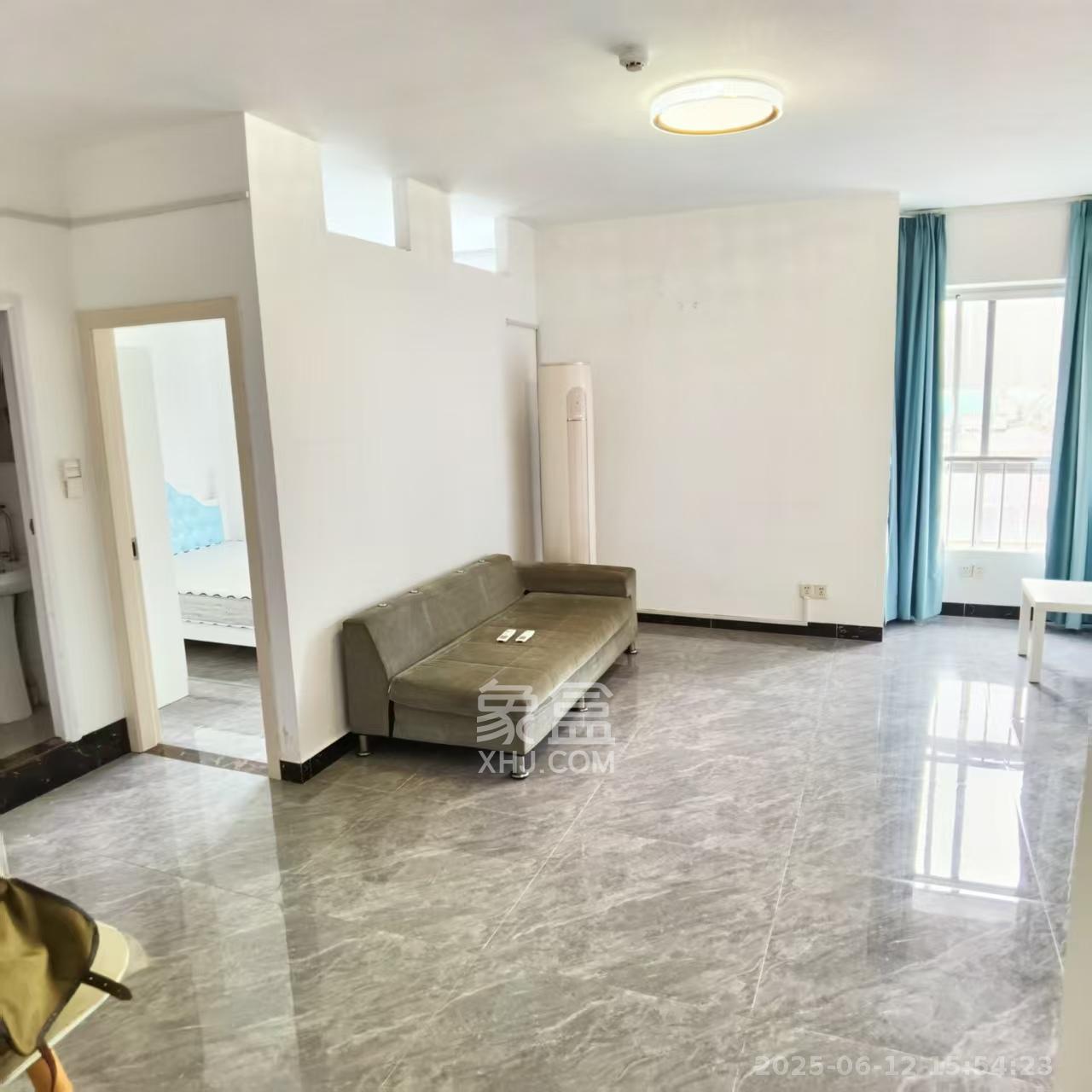 锦华时代 2室1厅1卫 2200.0元/月 锦华时代 2室1厅1卫 2200.0元/月室内图