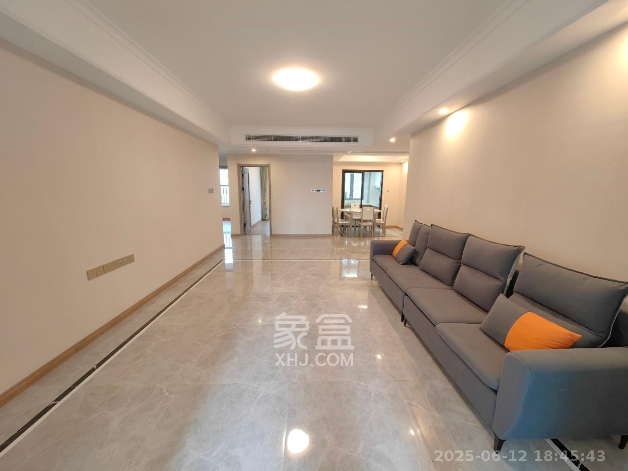 梦想新天地 3室2厅2卫 3200.0元/月 梦想新天地 3室2厅2卫 3200.0元/月室内图