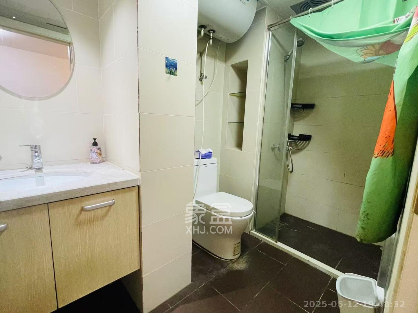 北辰三角洲E5区 1室1厅1卫 2100.0元/月 北辰三角洲E5区 1室1厅1卫 2100.0元/月室内图