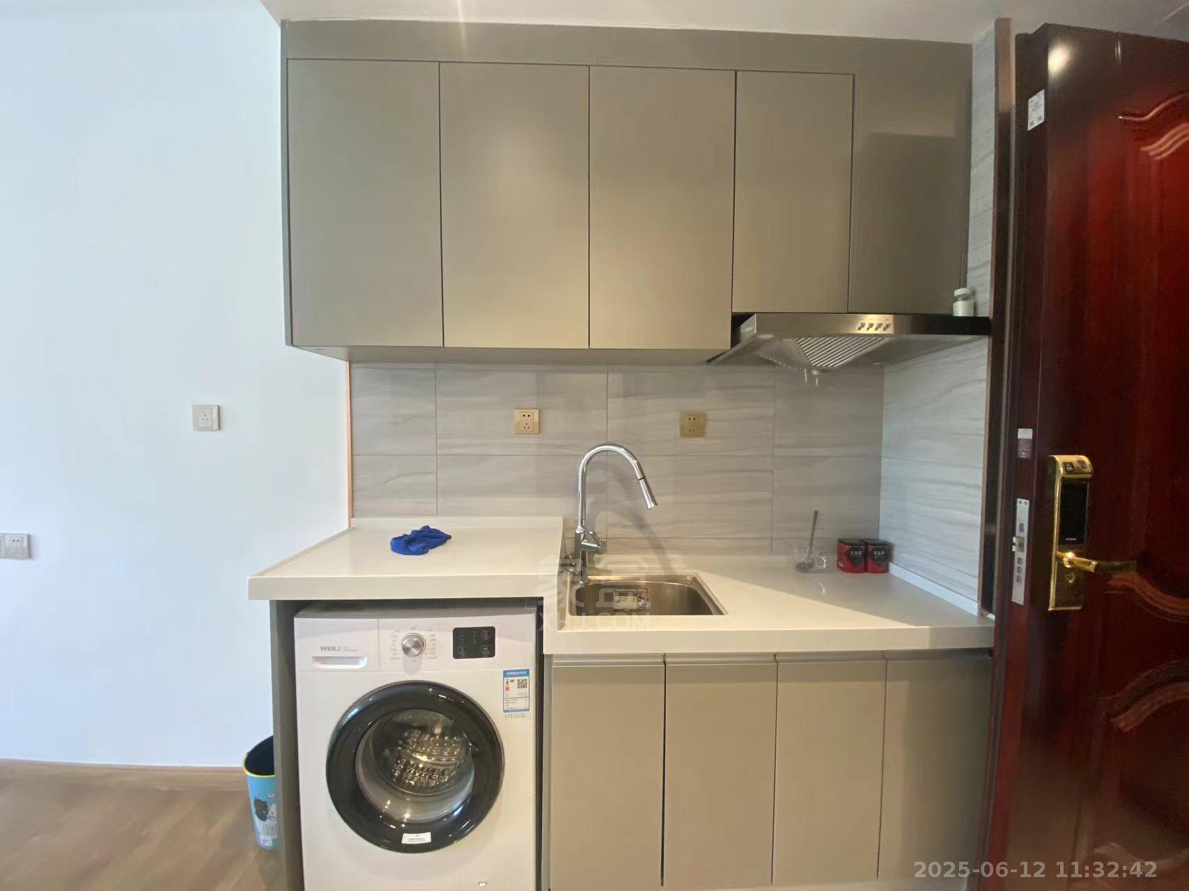 碧桂园麓府 1室1厅1卫 1100.0元/月 碧桂园麓府 1室1厅1卫 1100.0元/月室内图