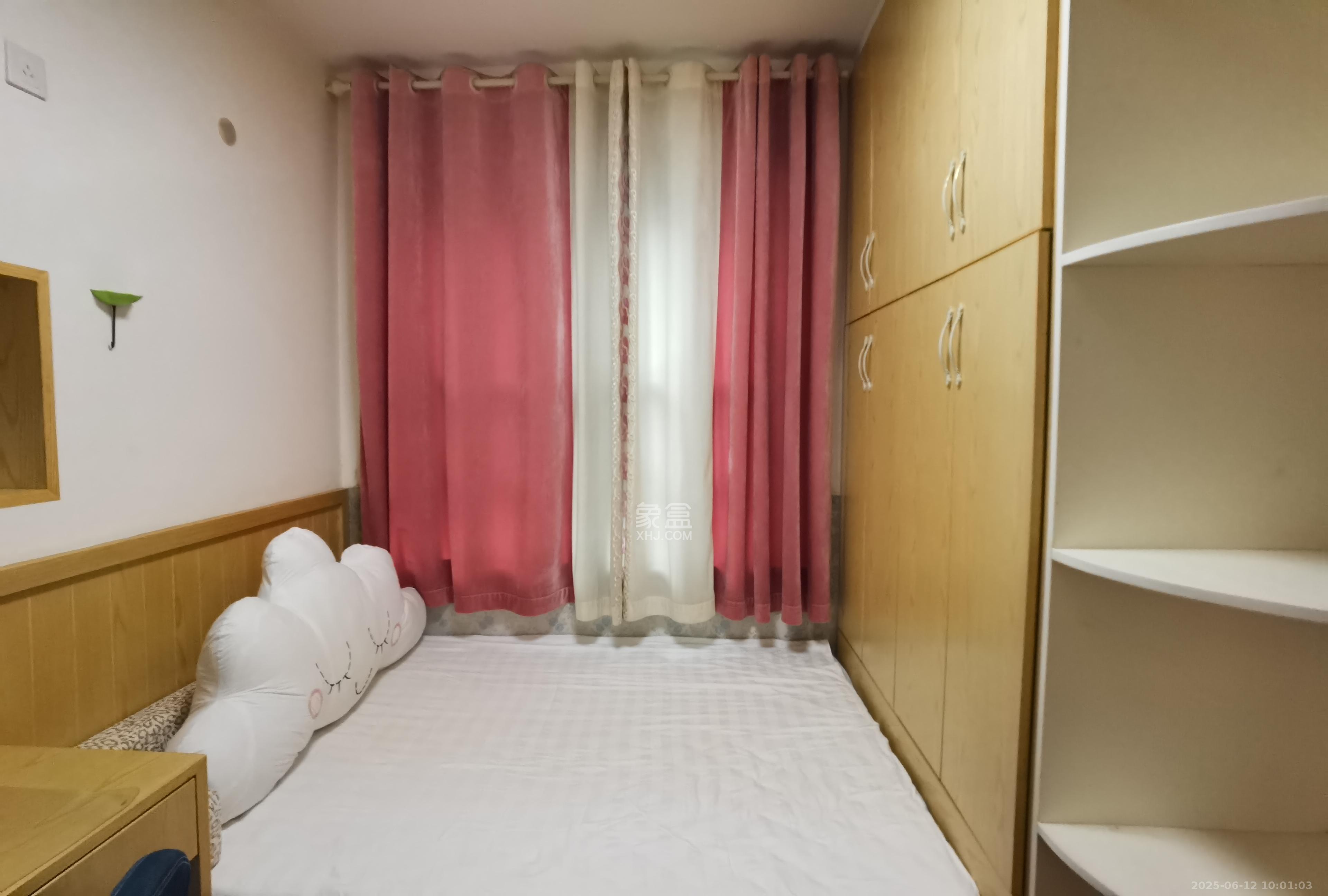 乾源国际  2室2厅1卫   1800.00元/月室内图