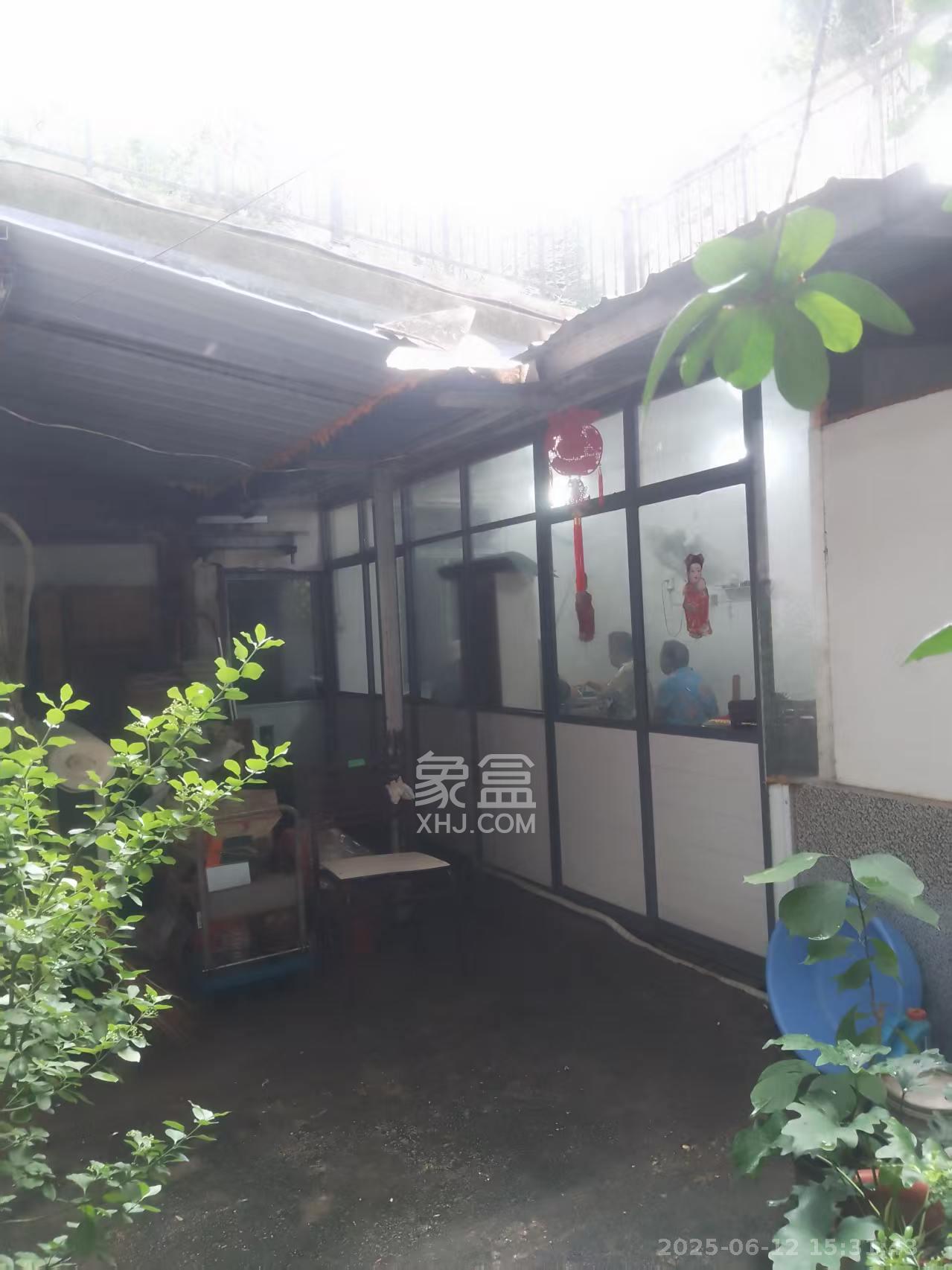 东瓜山二村 3室1厅1卫 3000.0元/月 东瓜山二村 3室1厅1卫 3000.0元/月室内图