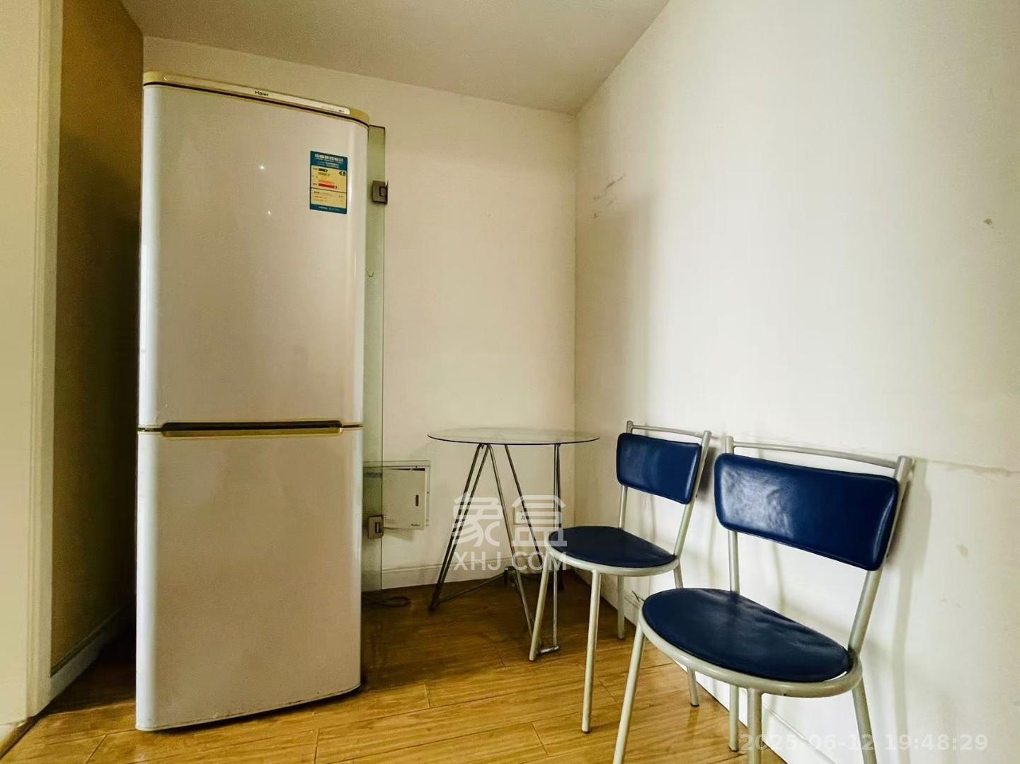 北辰三角洲E5区 1室1厅1卫 2100.0元/月 北辰三角洲E5区 1室1厅1卫 2100.0元/月室内图