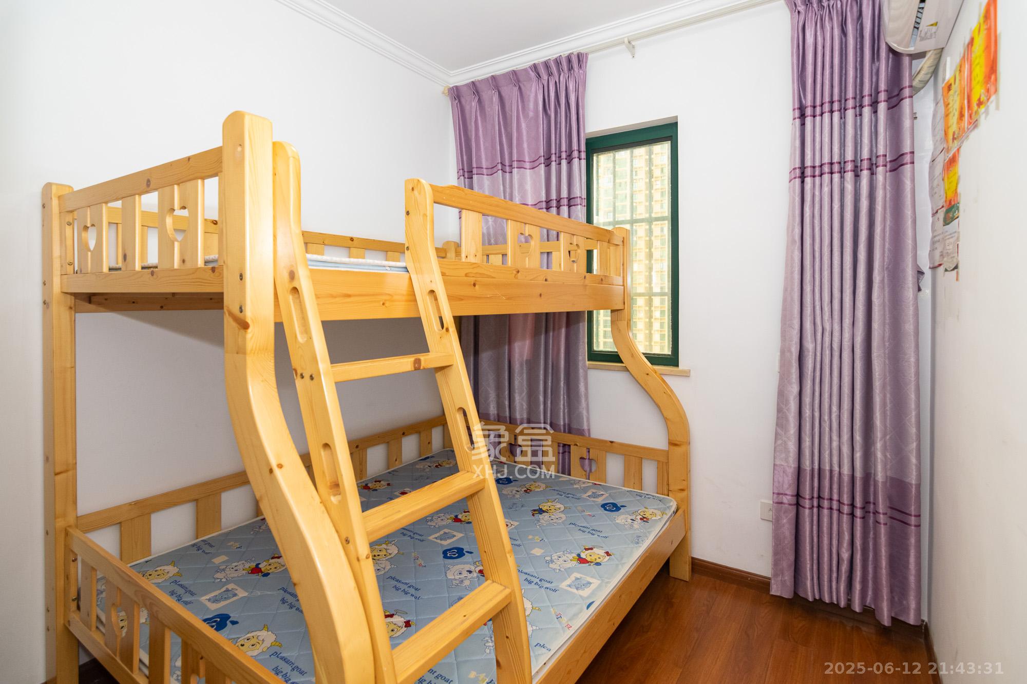 富基世纪公园 3室2厅1卫 62.8万 富基世纪公园 3室2厅1卫 62.8万卧室