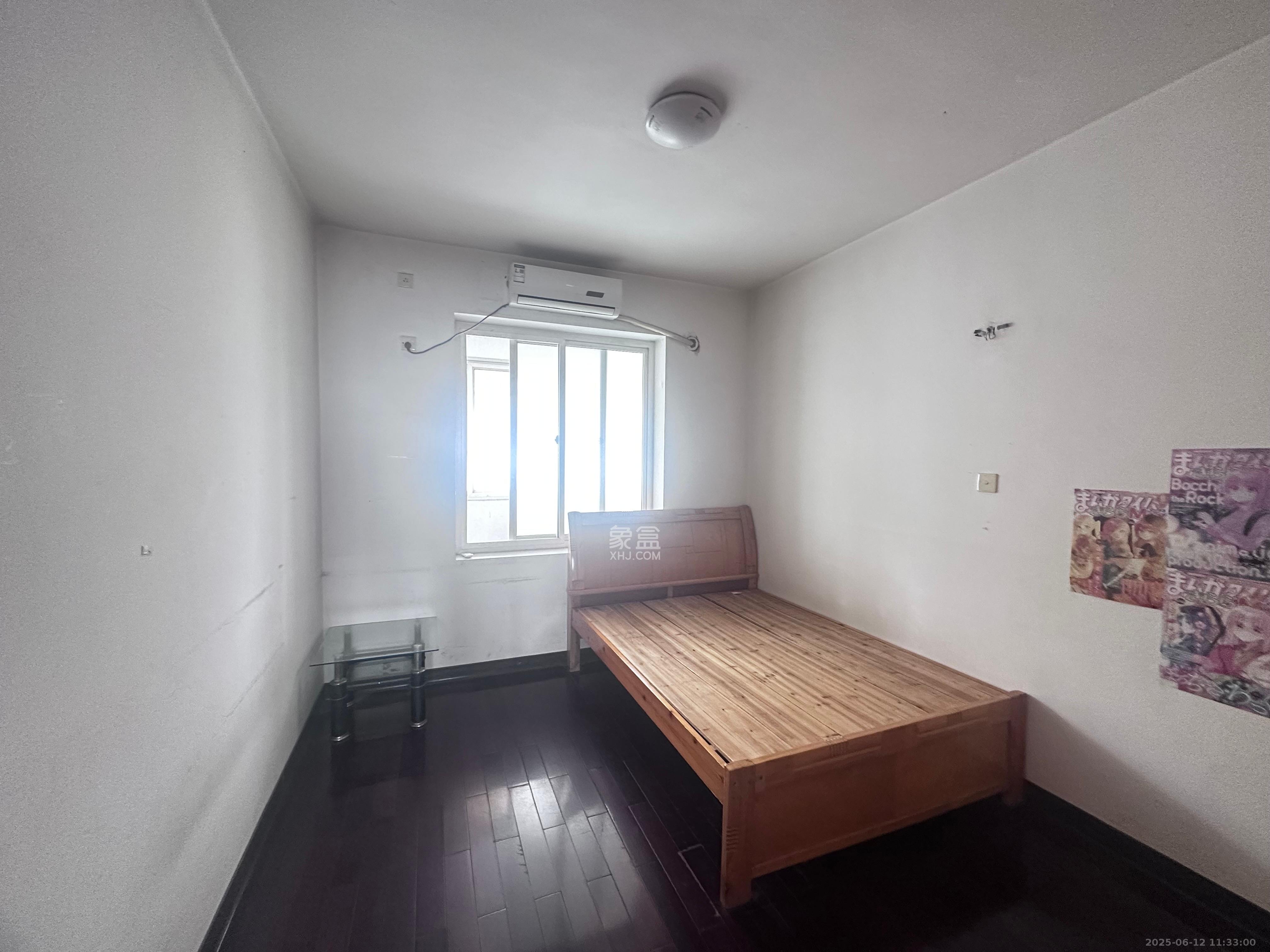 铁银电信花园  2室2厅1卫    1500.0元/月 铁银电信花园  2室2厅1卫    1500.0元/月室内图