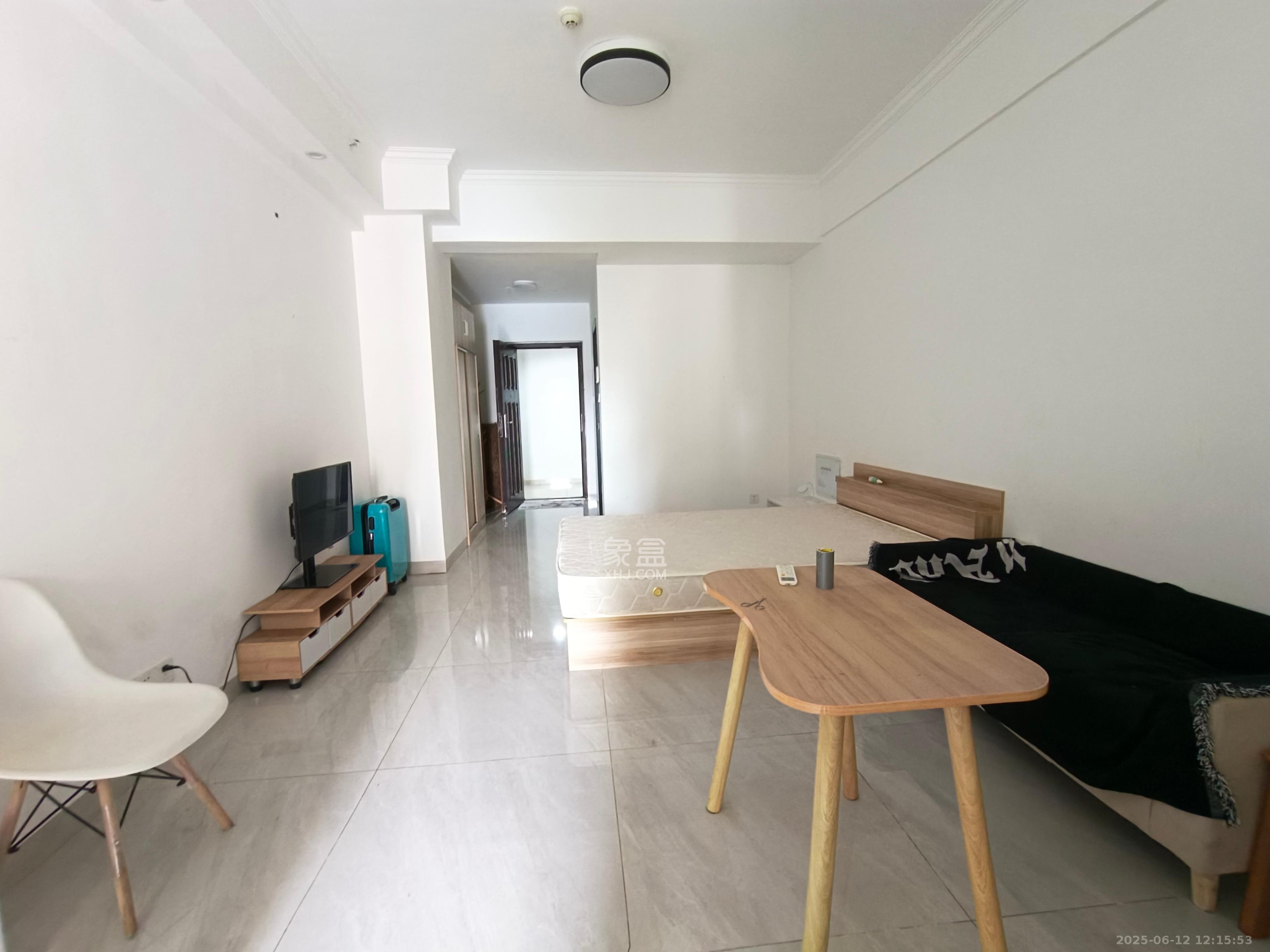 明发国际城 1室1厅1卫 1350.0元/月 明发国际城 1室1厅1卫 1350.0元/月室内图