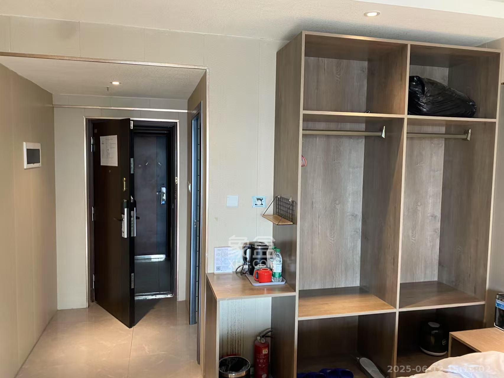 国泰九龙湾 1室1厅1卫 1500.0元/月 国泰九龙湾 1室1厅1卫 1500.0元/月室内图