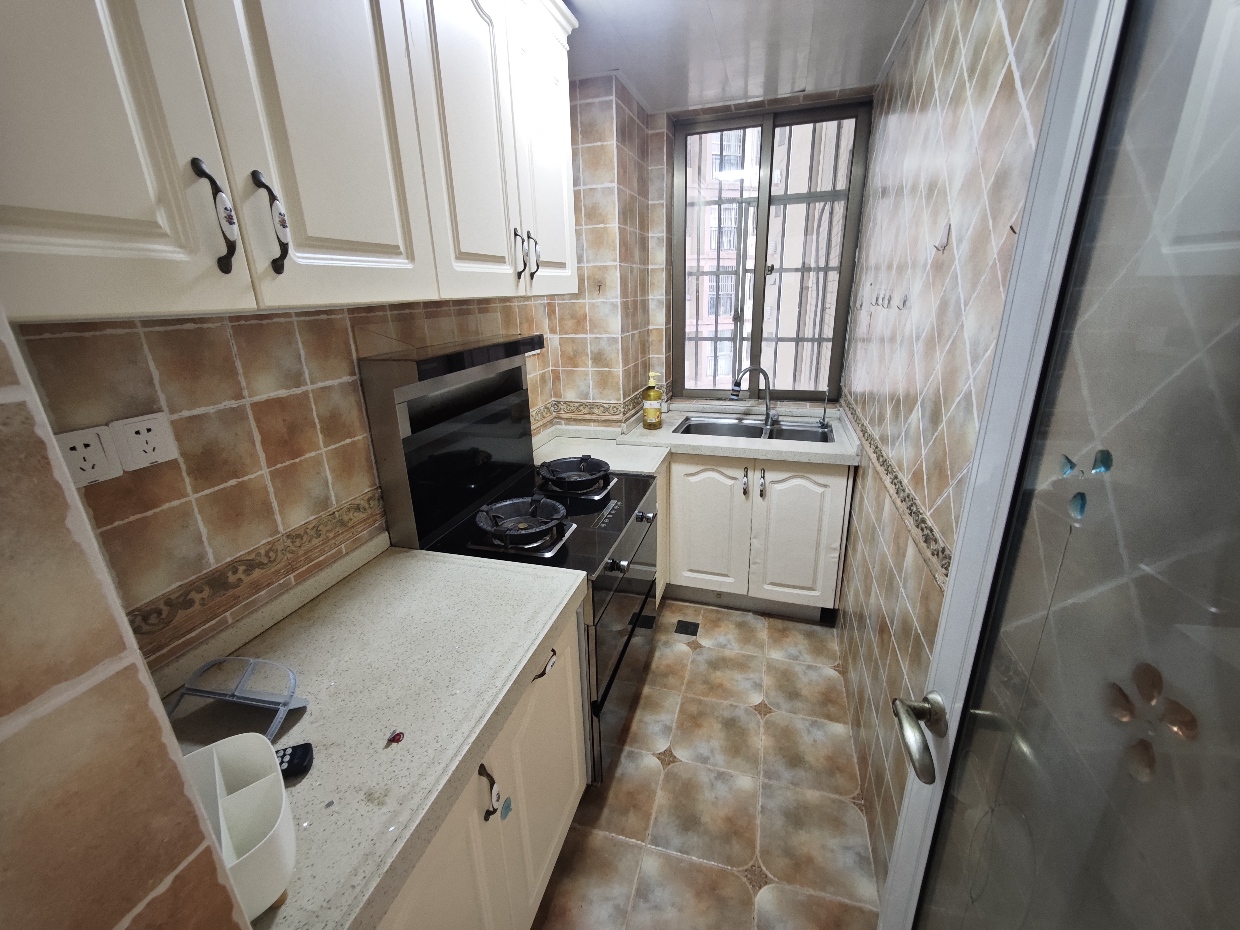 滨江绿都 3室1厅1卫 109.0万 滨江绿都 3室1厅1卫 109.0万客厅