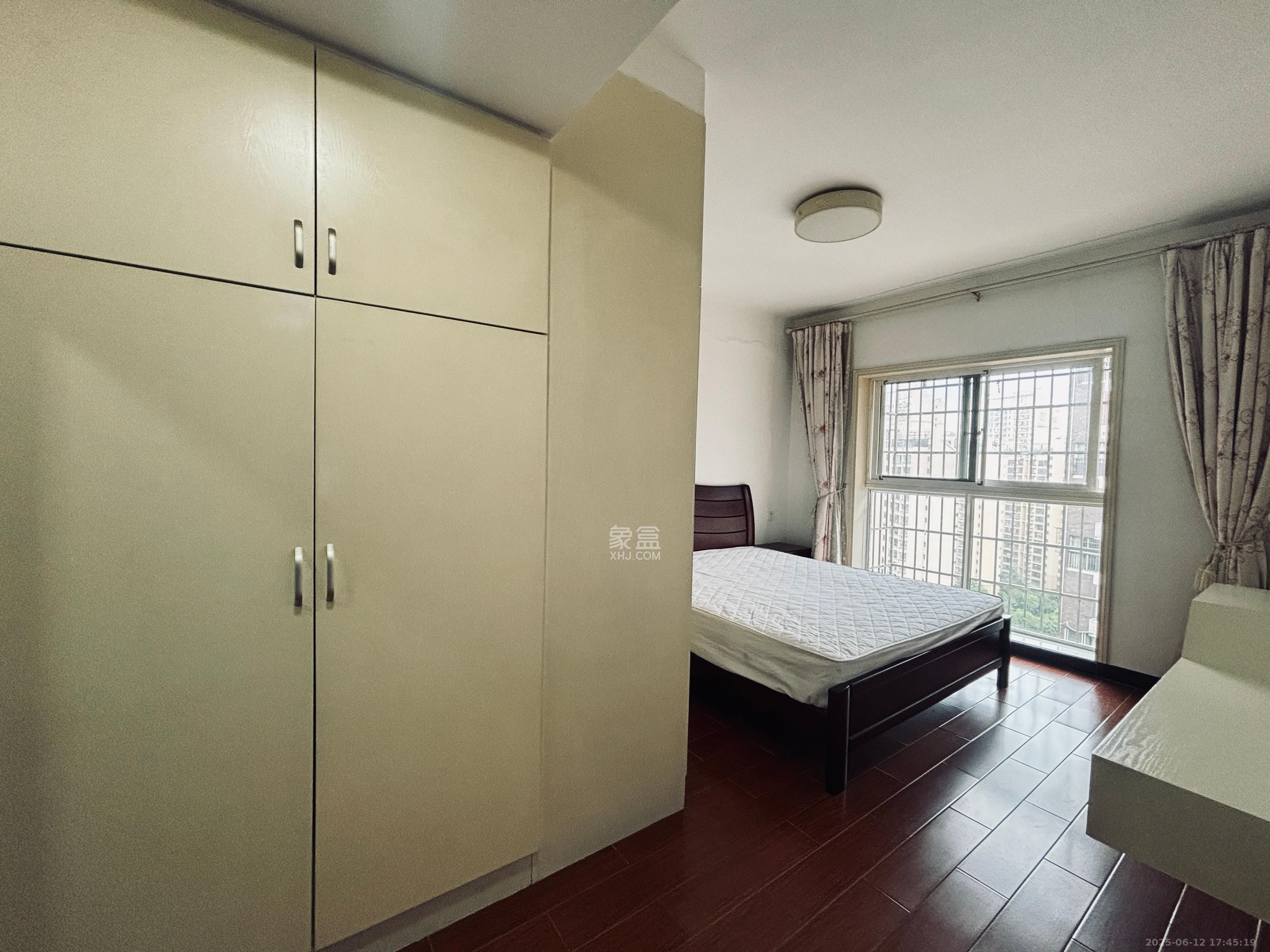 森林公园壹号(森林雅苑) 3室2厅1卫 2000.0元/月 森林公园壹号(森林雅苑) 3室2厅1卫 2000.0元/月室内图