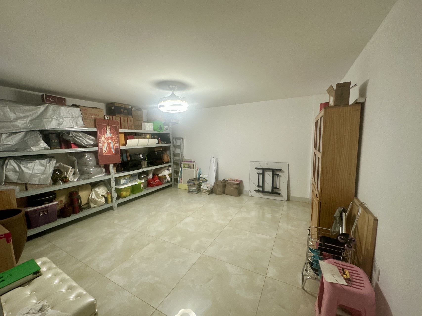 城市海岸一期 3室2厅2卫 420.0万 城市海岸一期 3室2厅2卫 420.0万客厅