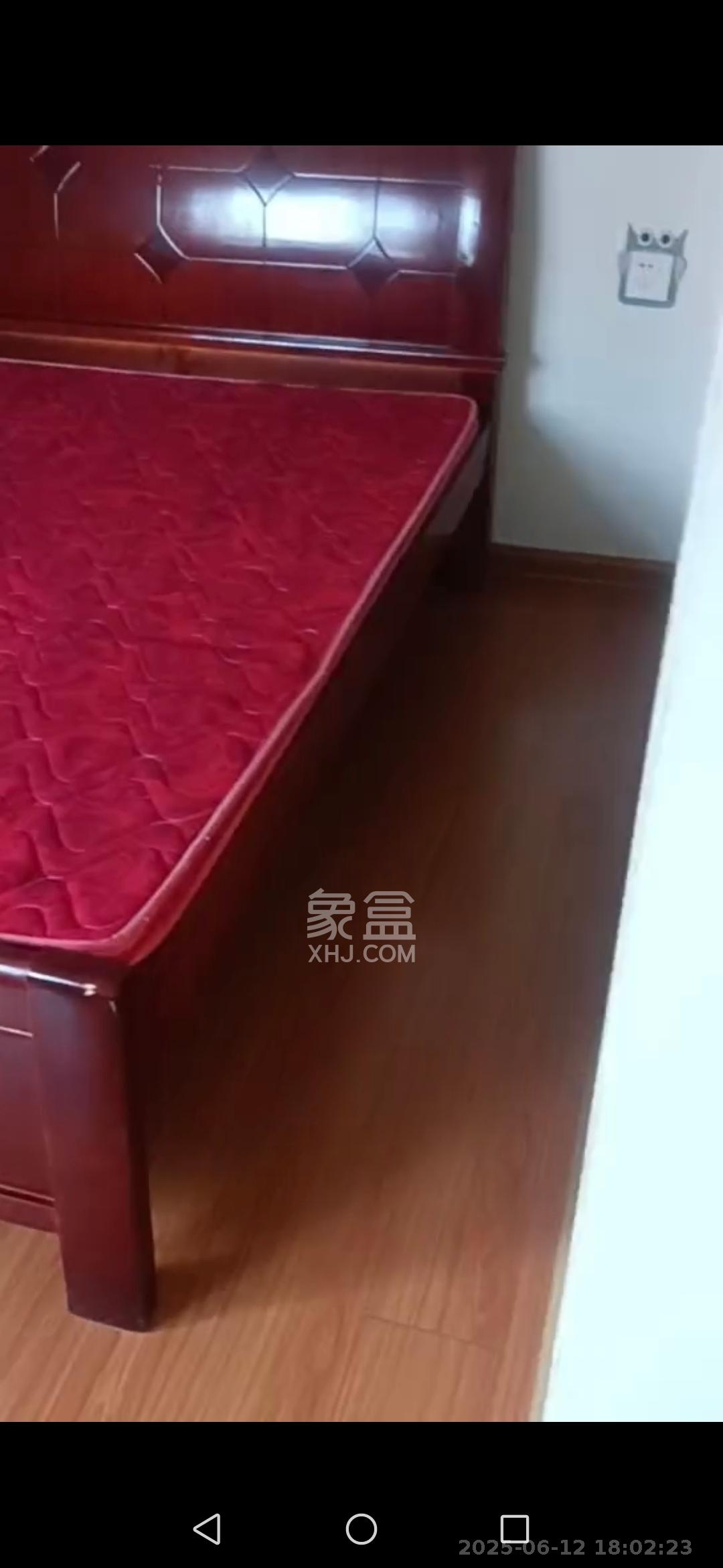 奥克斯广场  2室2厅1卫   2600.00元/月室内图
