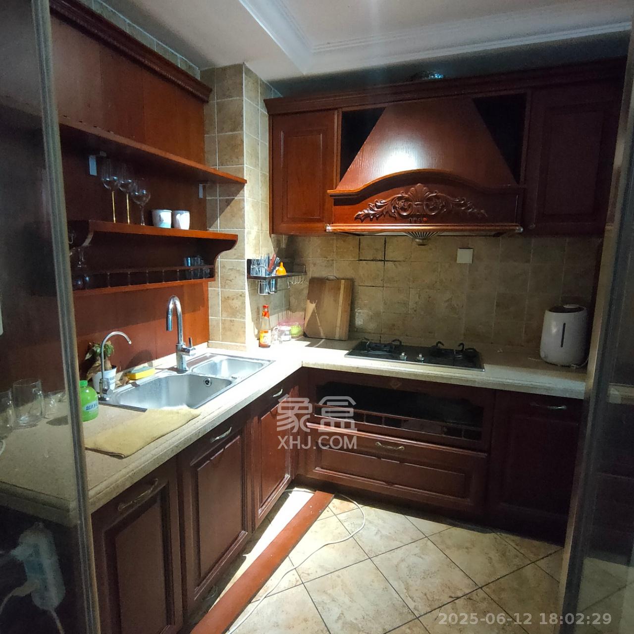 铂宫 3室2厅1卫 3500.0元/月 铂宫 3室2厅1卫 3500.0元/月室内图