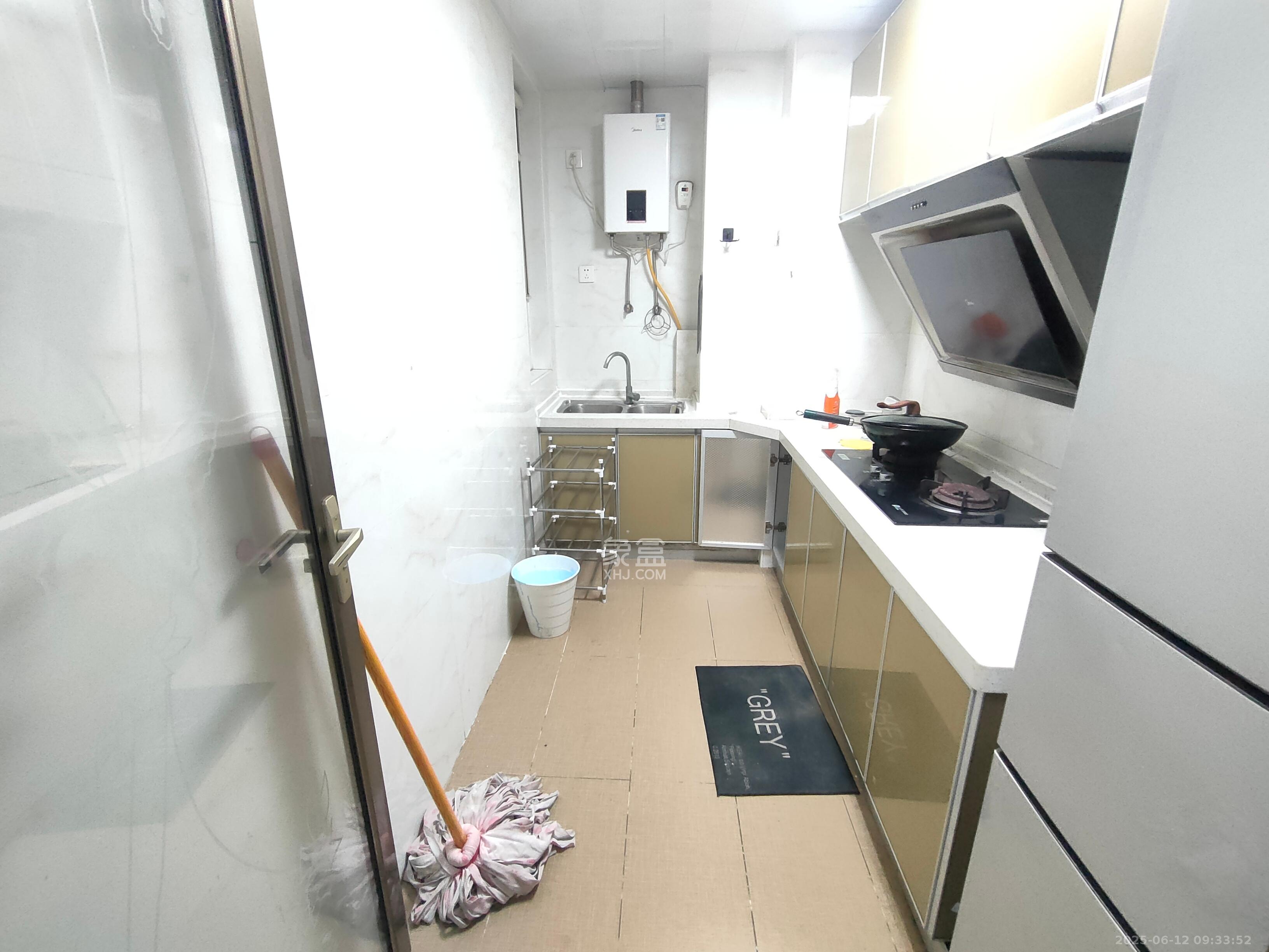 北辰三角洲C2区 3室1厅1卫 3200.0元/月 北辰三角洲C2区 3室1厅1卫 3200.0元/月室内图