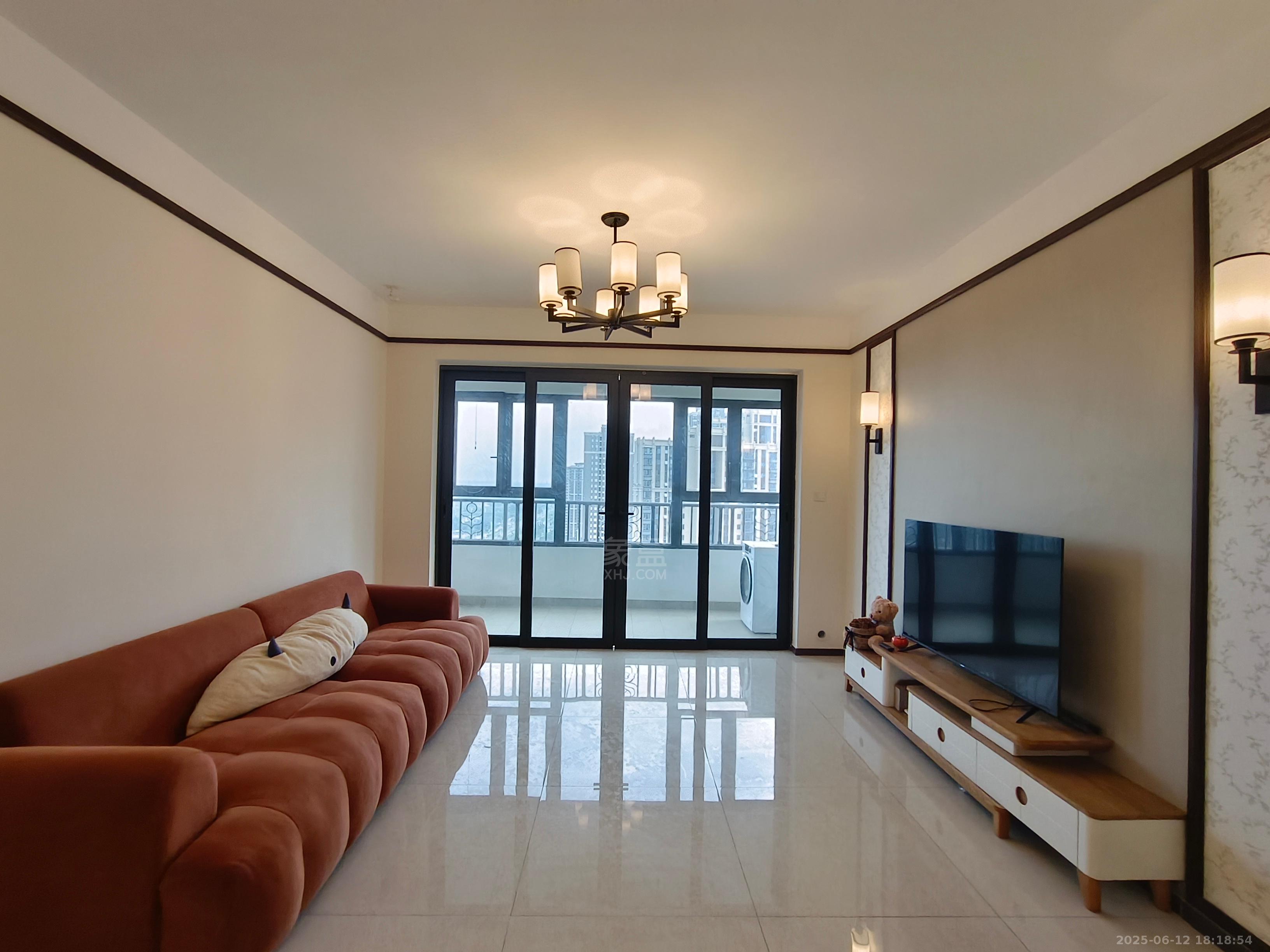 株洲恒大悦珑台 3室2厅2卫 2000.0元/月 株洲恒大悦珑台 3室2厅2卫 2000.0元/月室内图