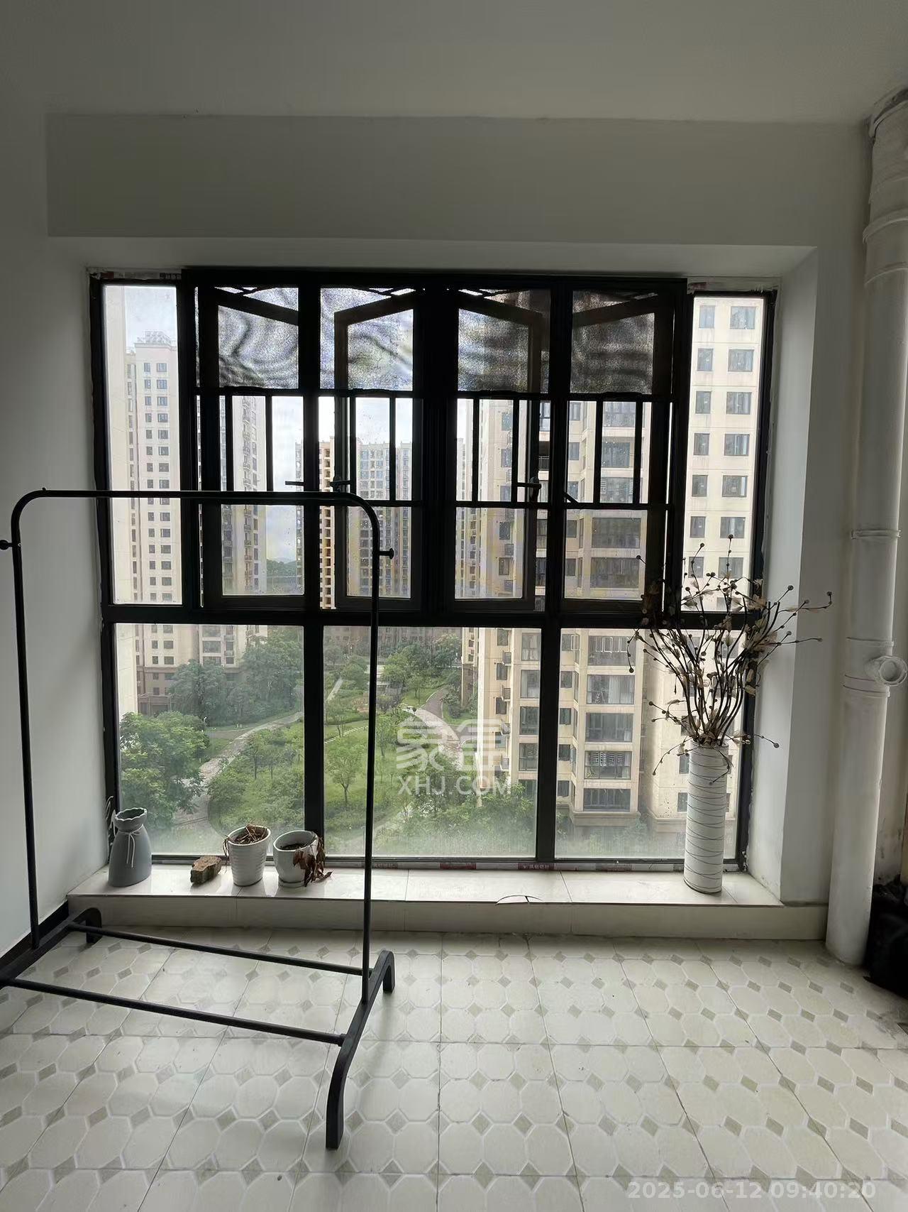 怡海星城 3室2厅2卫 2000.0元/月 怡海星城 3室2厅2卫 2000.0元/月室内图