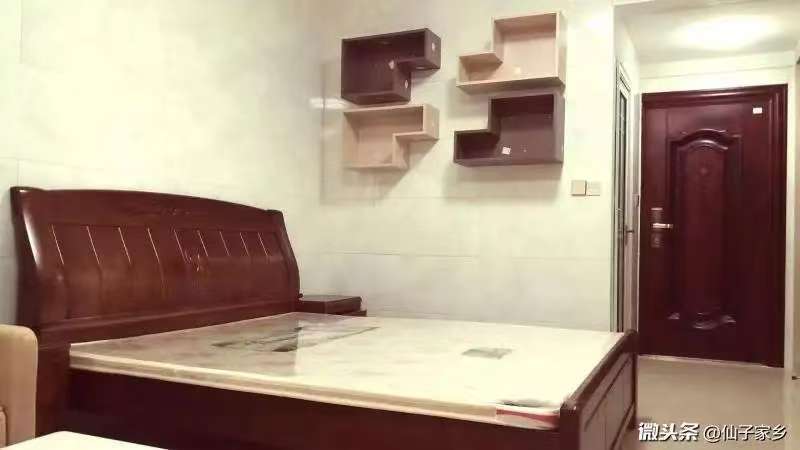 盛世时代广场  1室1厅1卫    1200.0元/月室内图