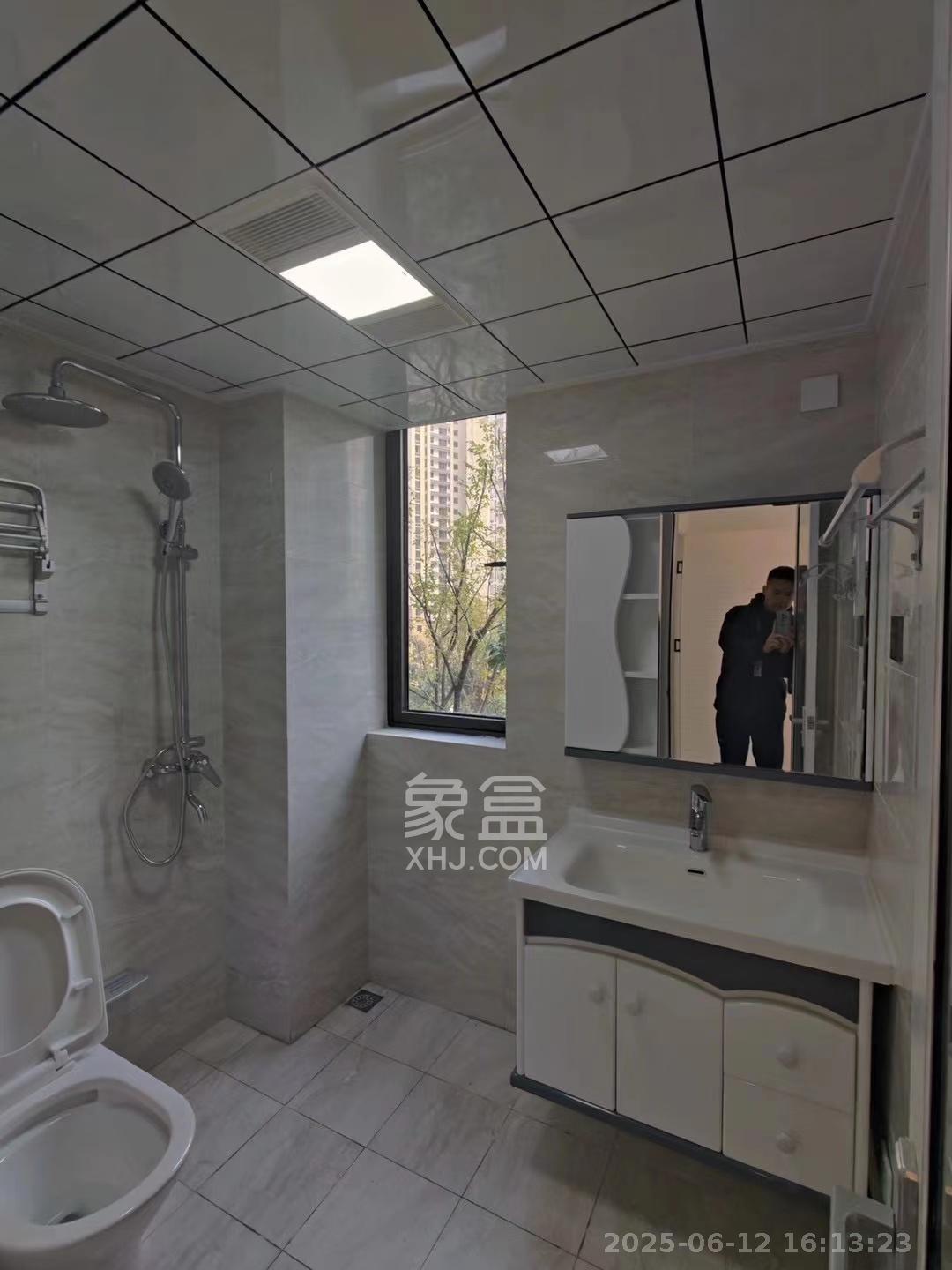 中国铁建梅溪青秀三期  4室2厅2卫   3800.00元/月室内图